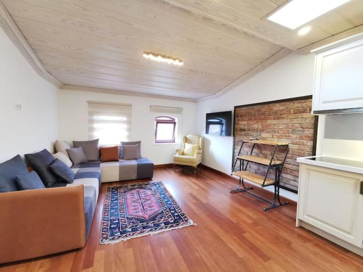 Apartment Ottobalat