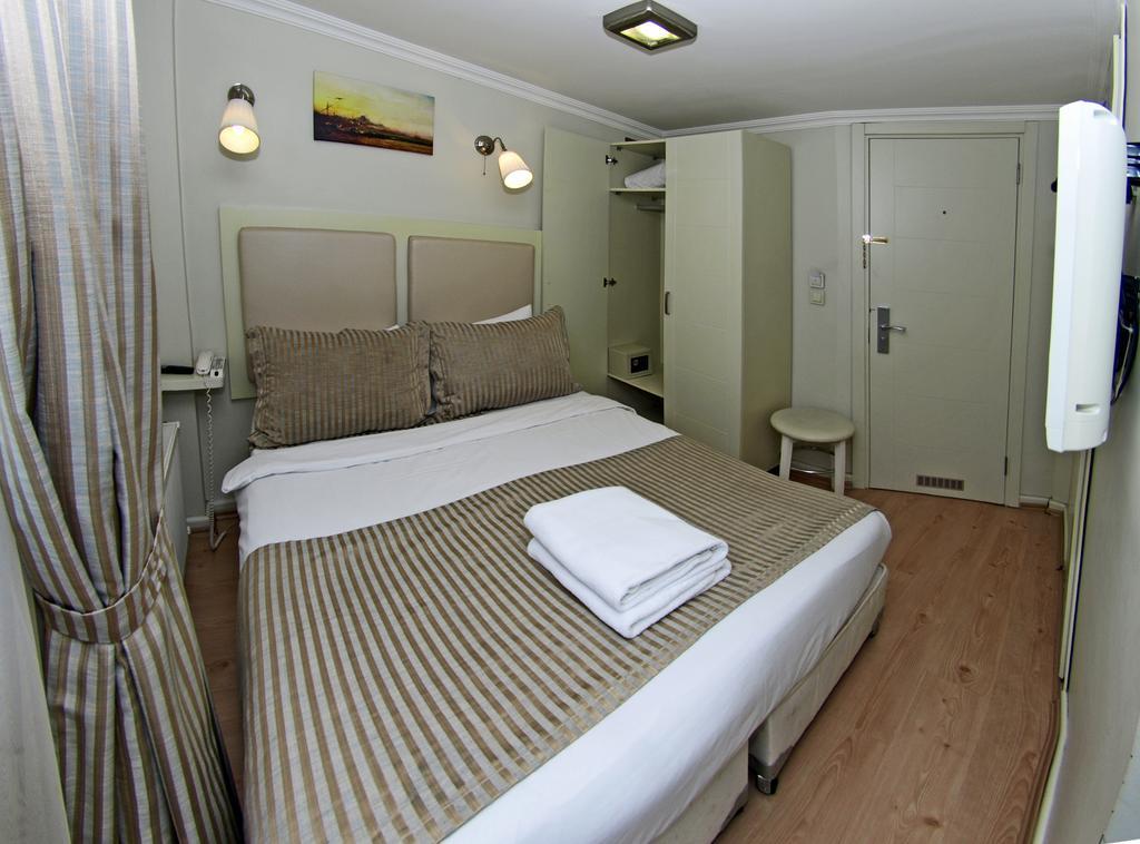 Hotel Ada Homes Taksim 3*