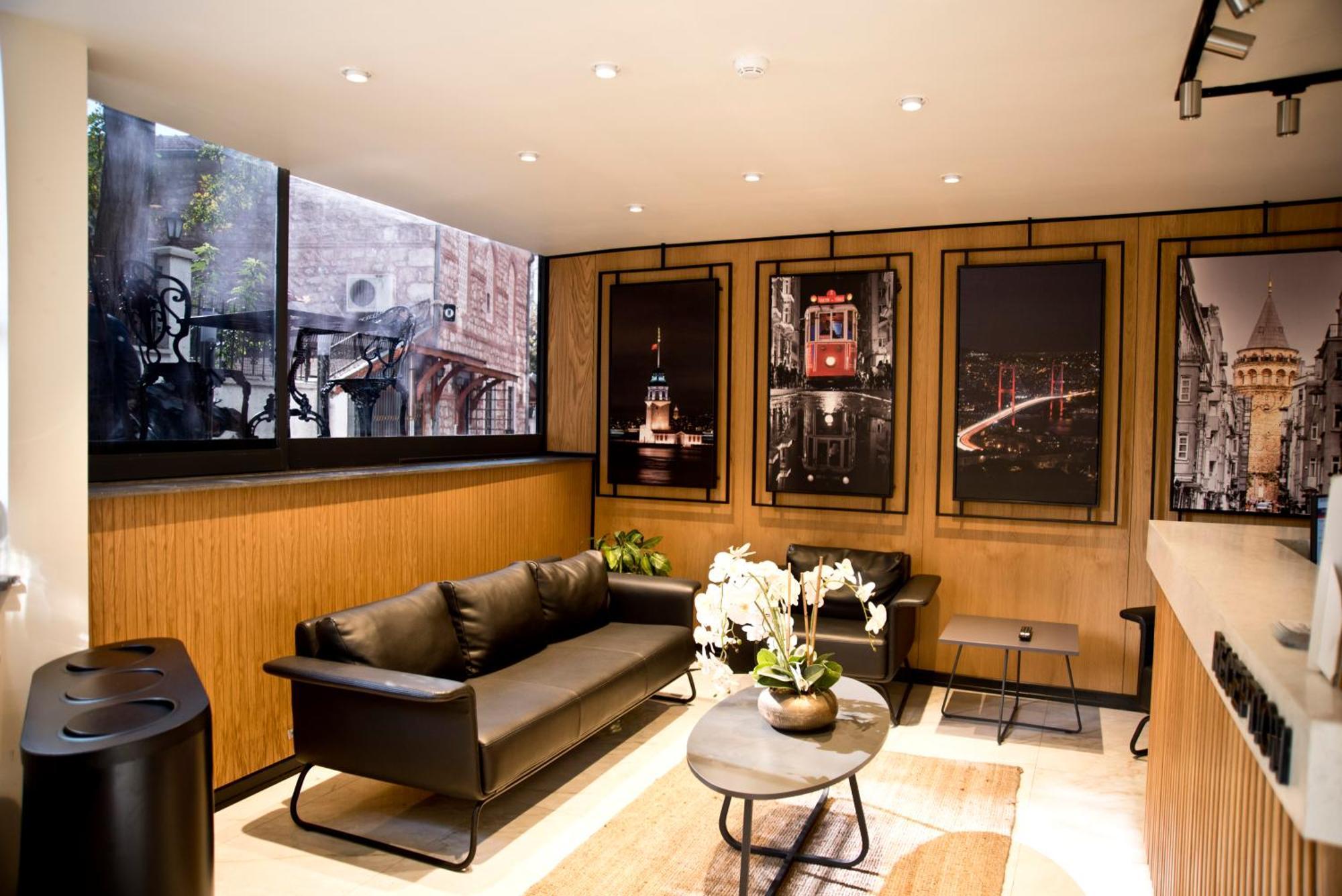 Hotel Xloft 3*
