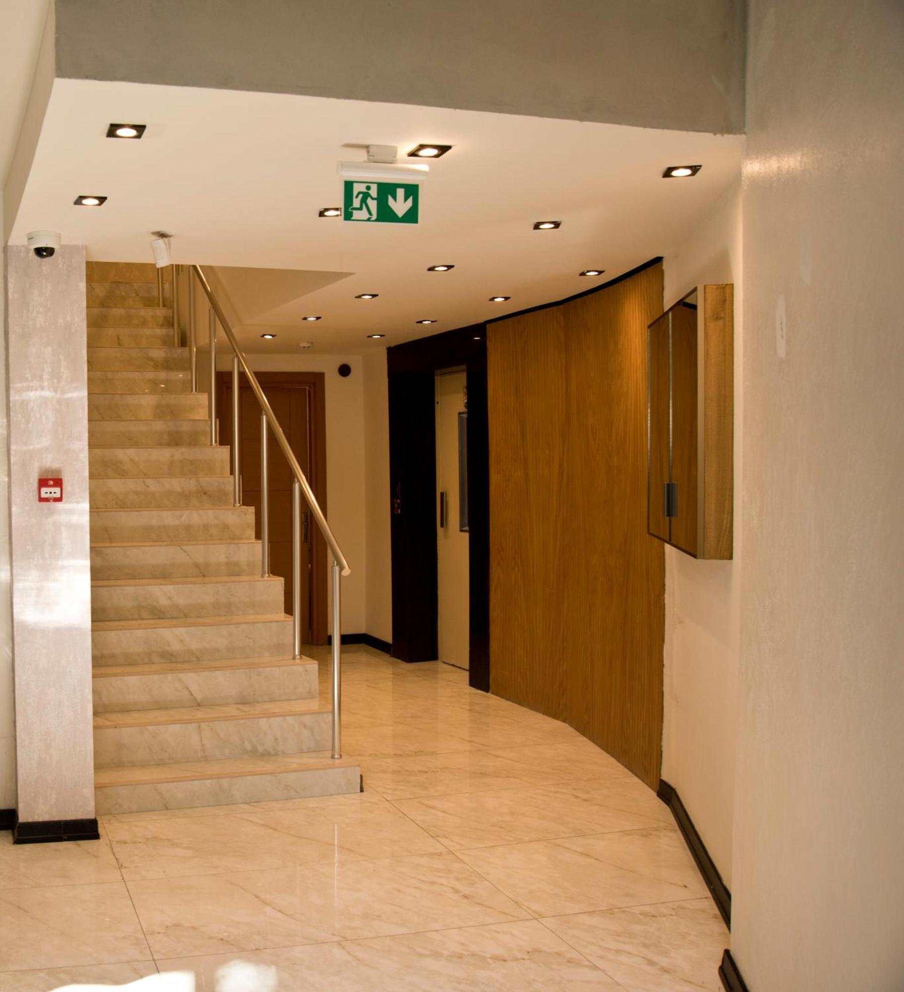 Xloft 3*