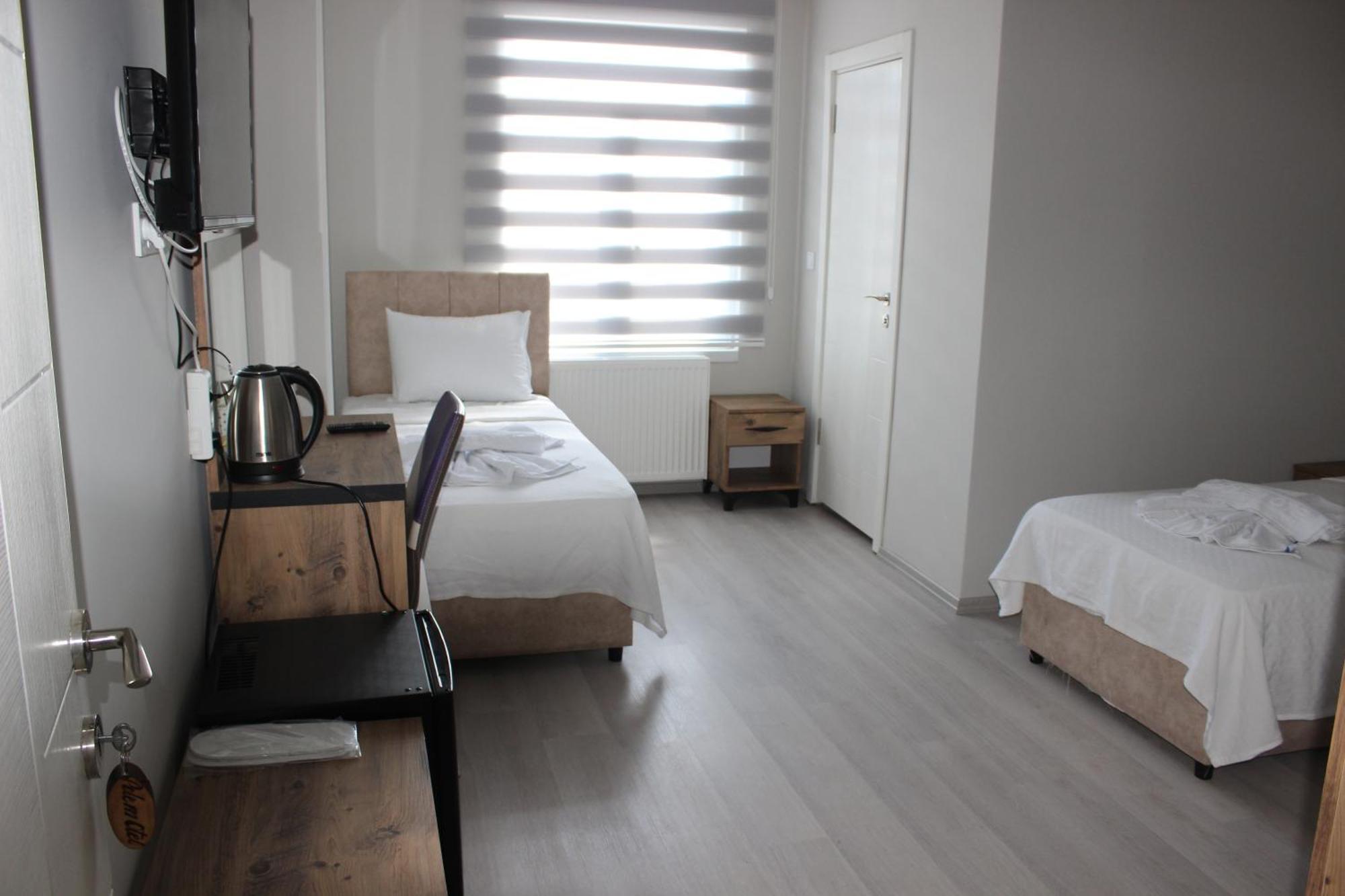 Hotel Polem 3*