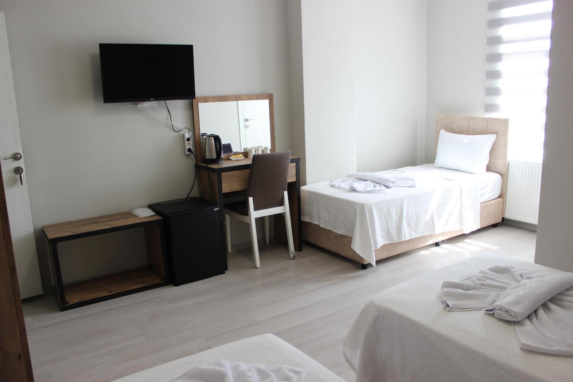 Polem Hotel 3*