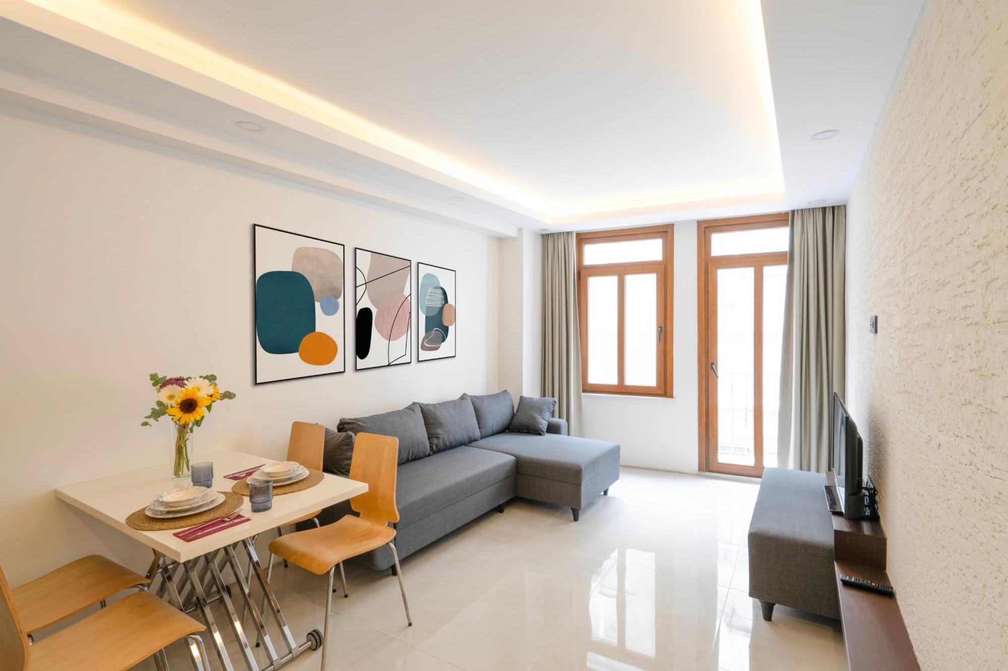 Eleven Aparts Aparthotel