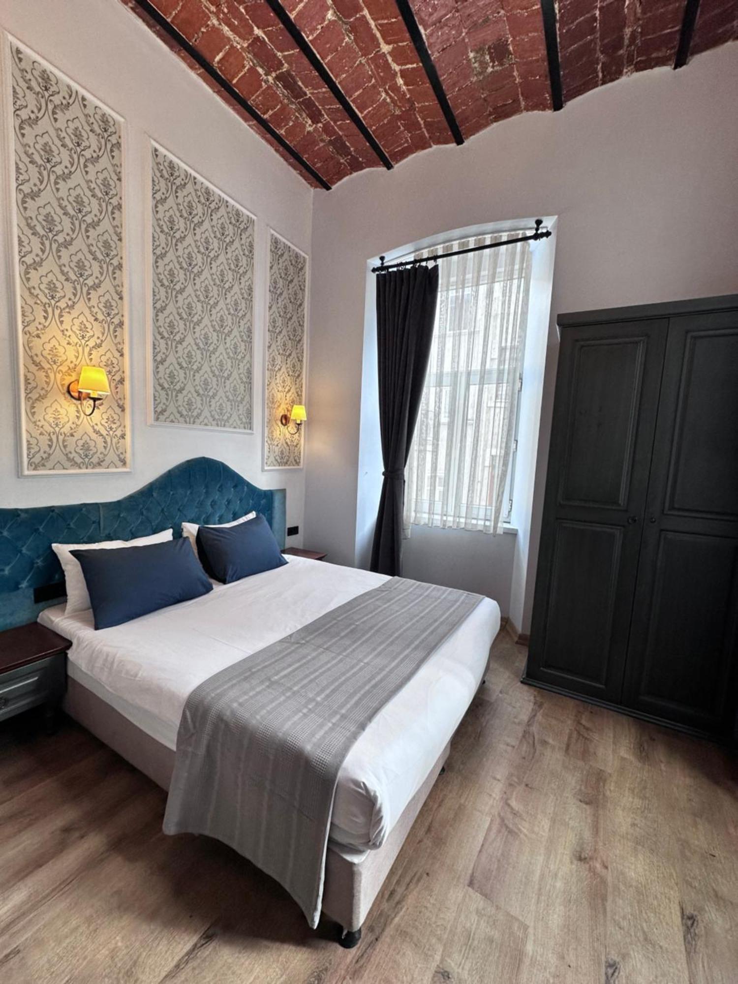 The Independent Taksim Hotel 2*