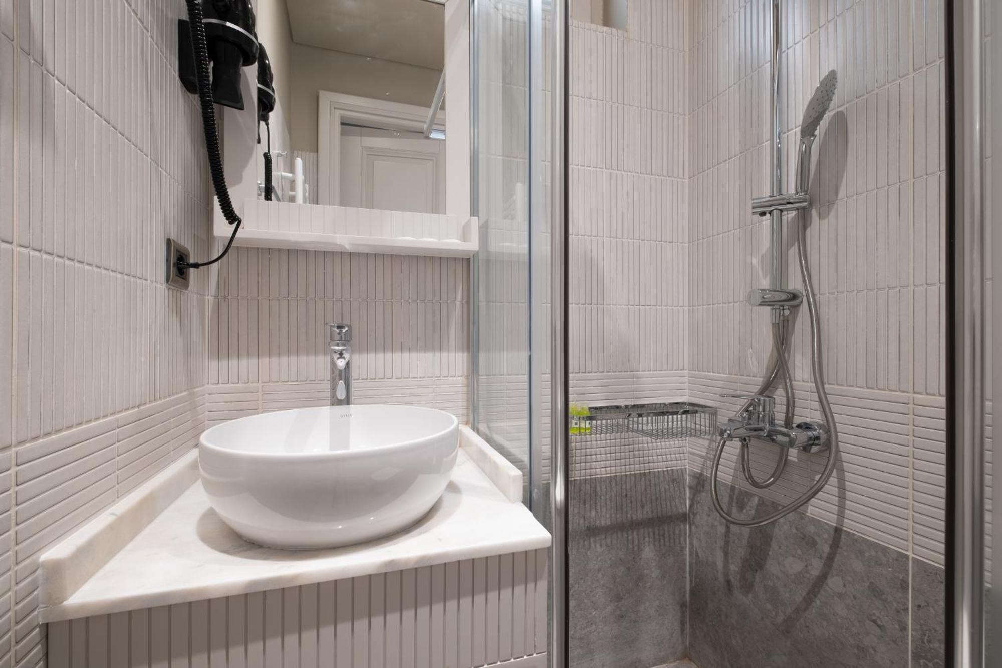 Mayer Aparthotel