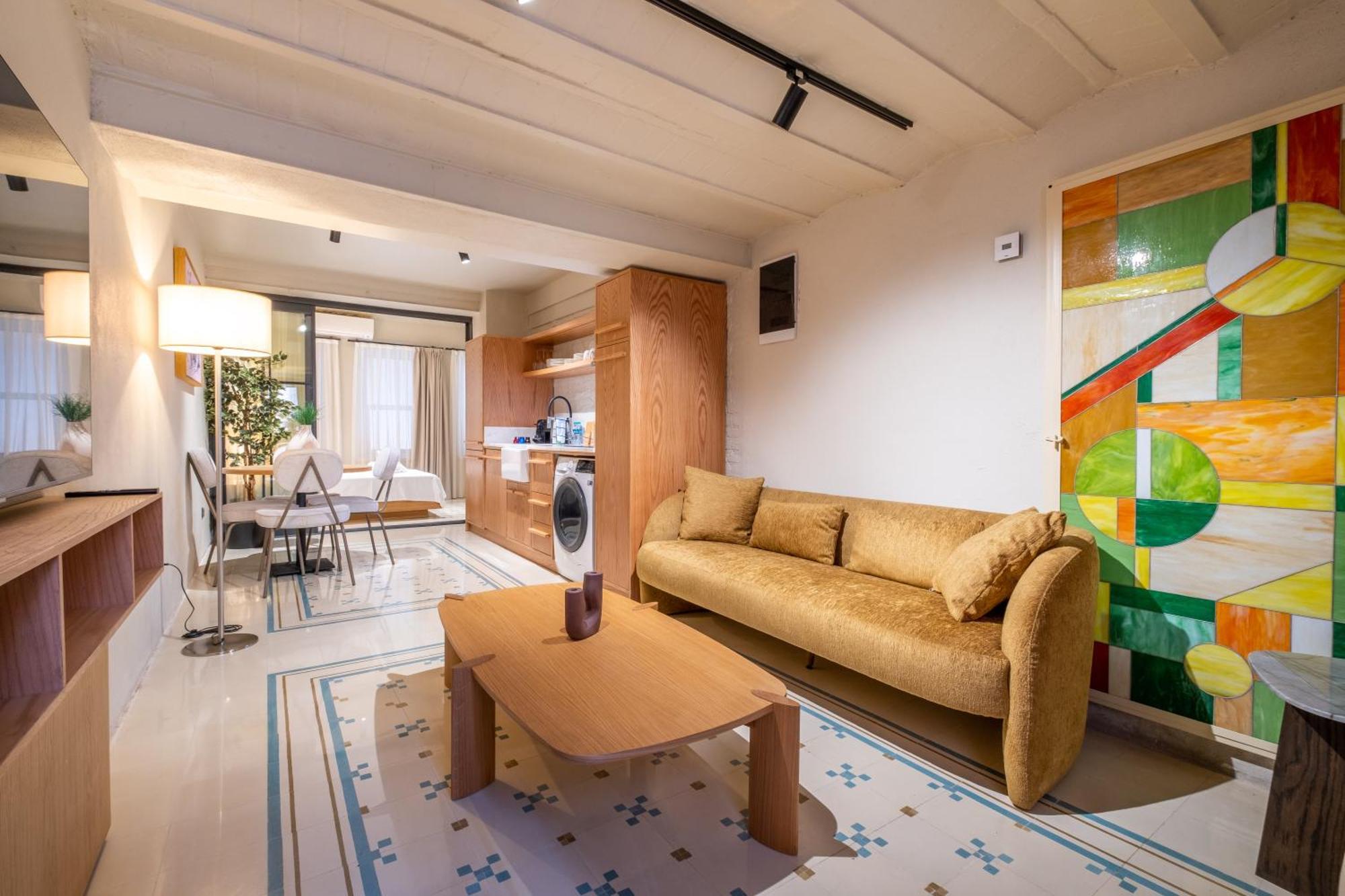 Mayer Aparthotel
