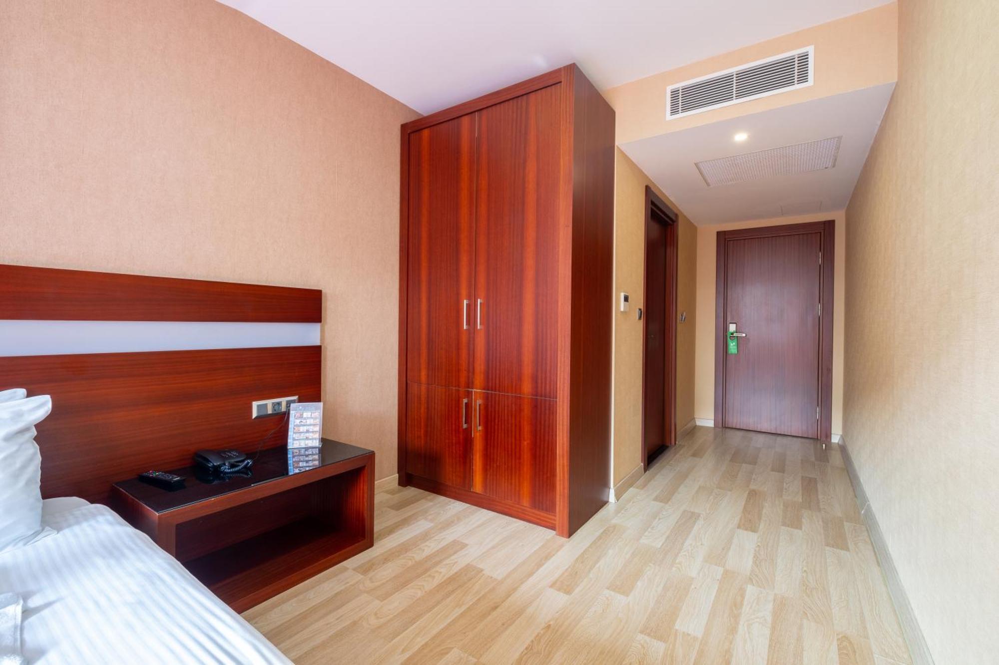 Hotel Clover Sisli 4*