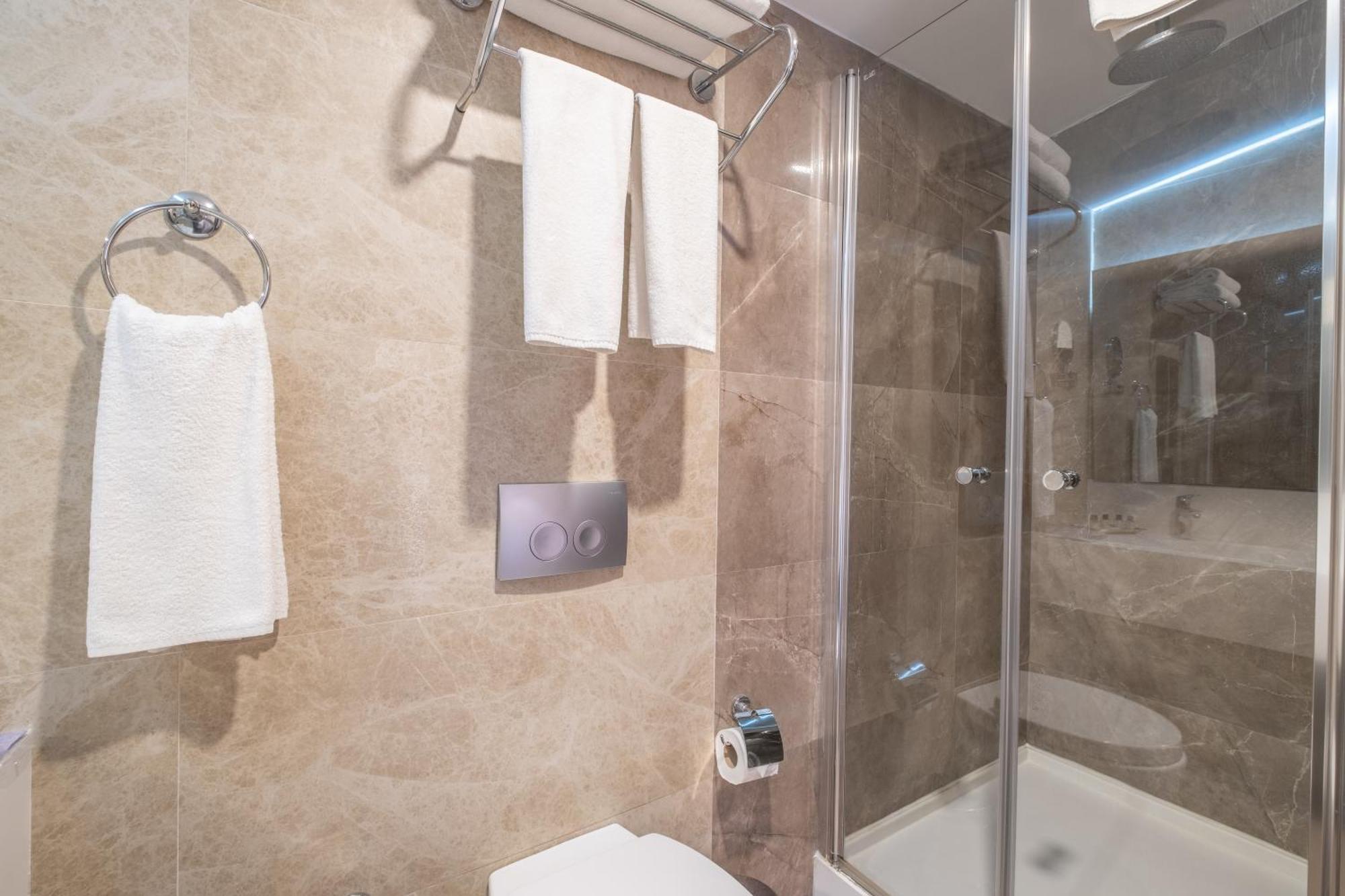 Hotel Clover Sisli