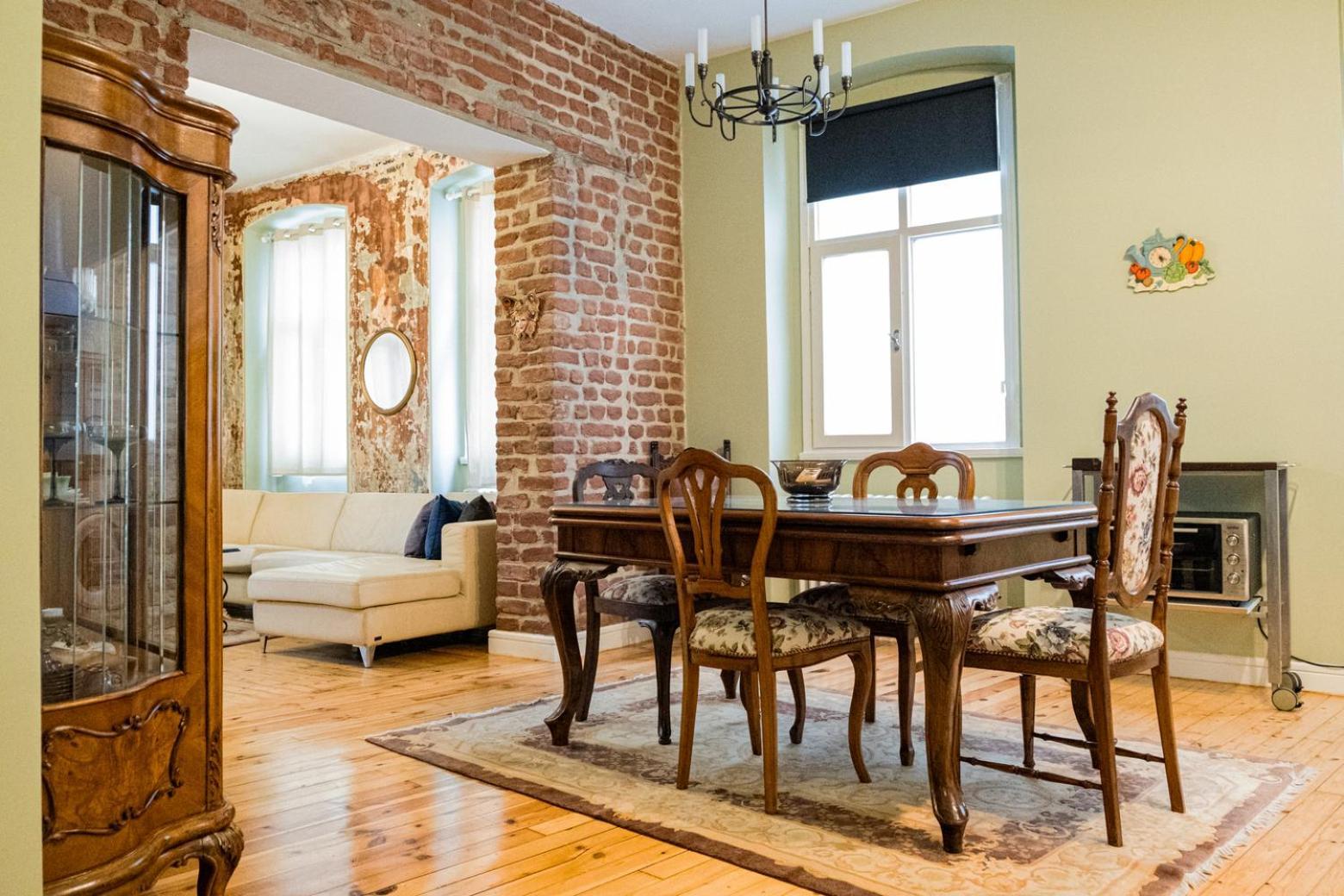 Casas Con Fresco - Stunning Spacious In Prime Location *