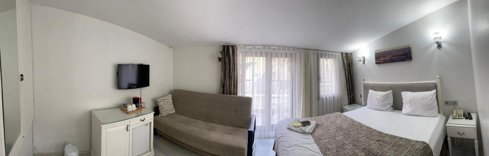 Nacre Boutique 3*