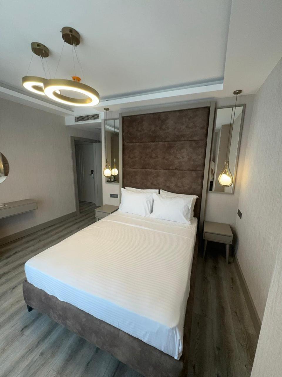 Massimo Hotel 3*