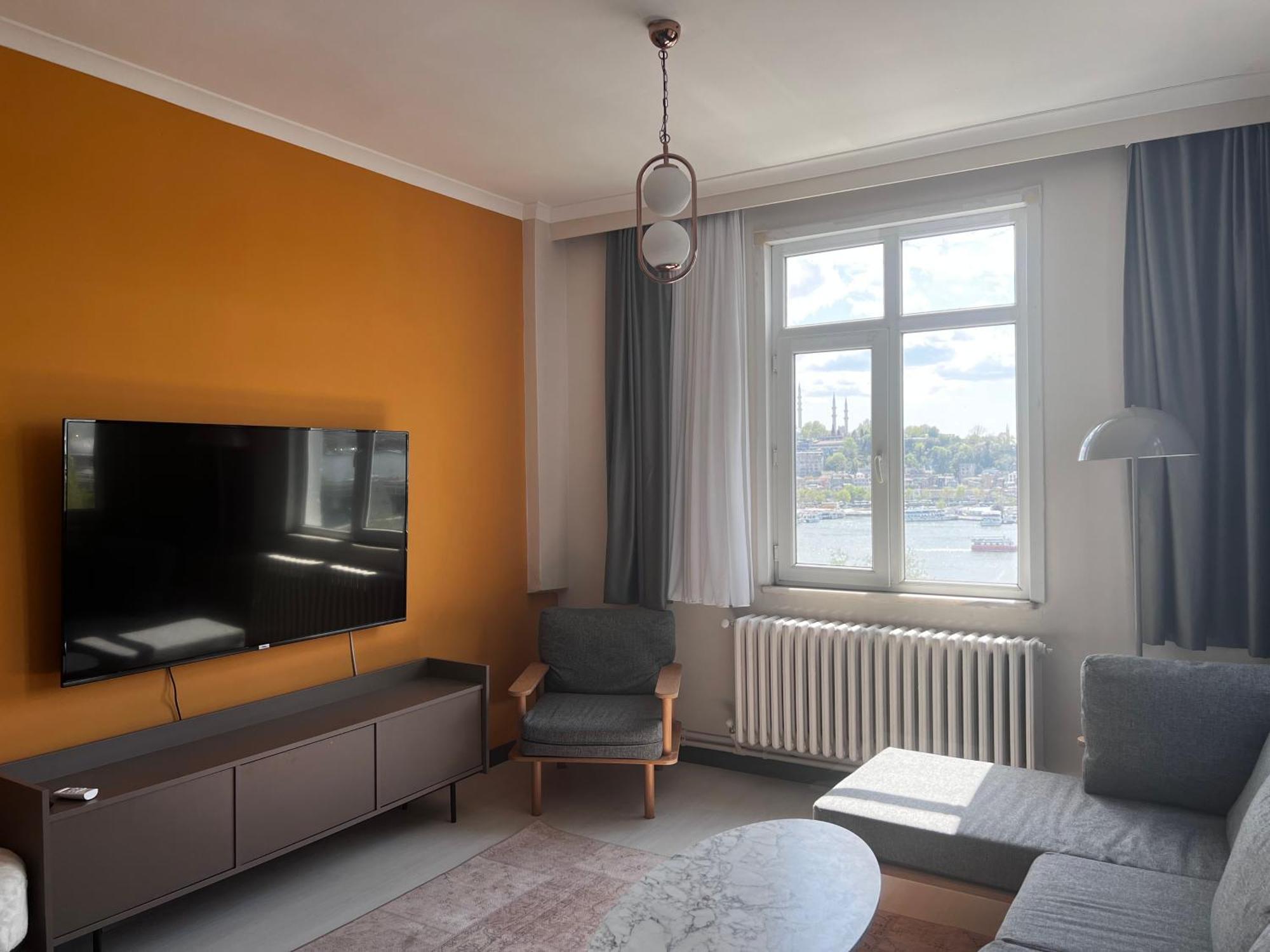 Modern Design, 4 Bedroom Amazing Sea View, Karakoey 8 *