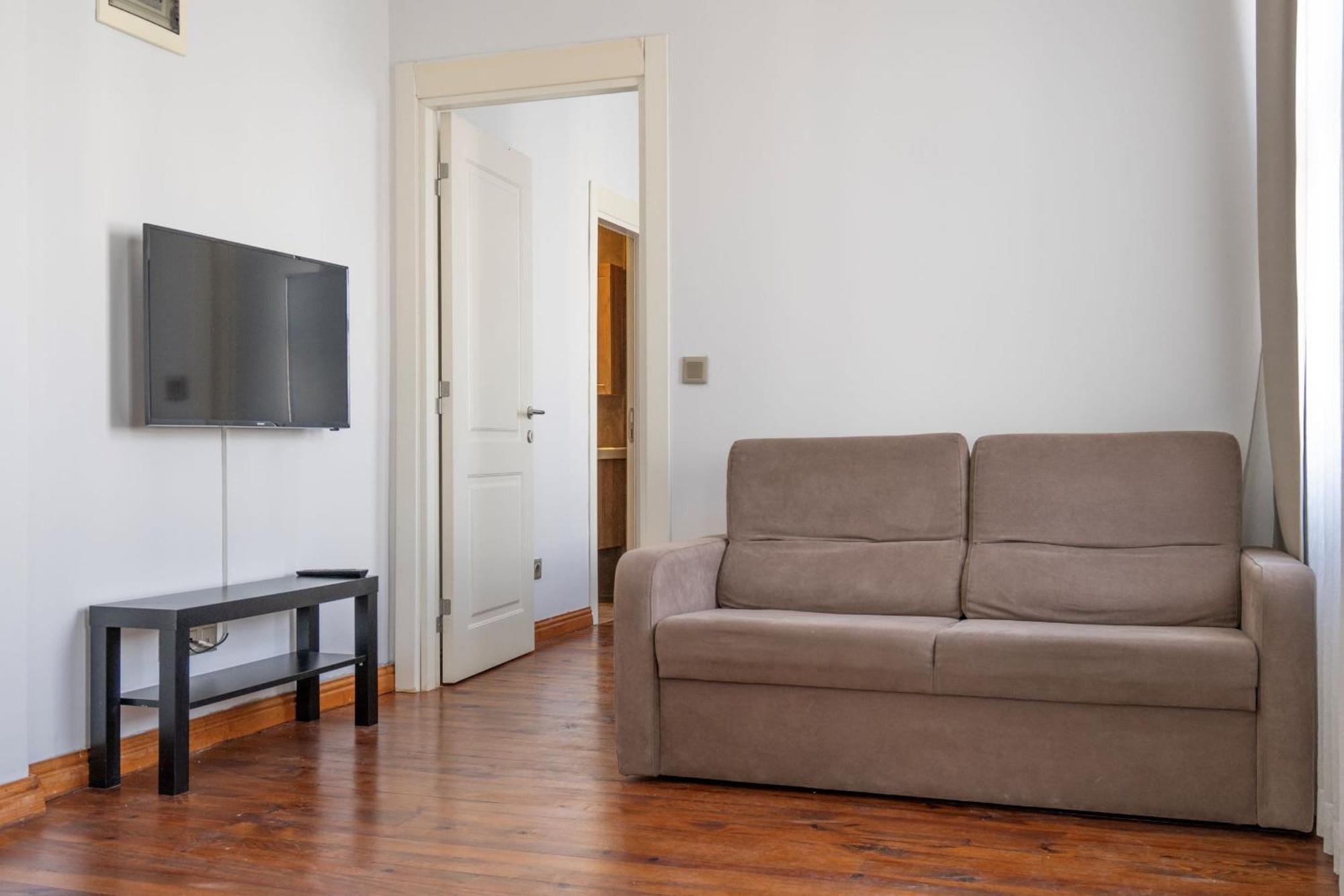 Aparthotel Eleven Aparts