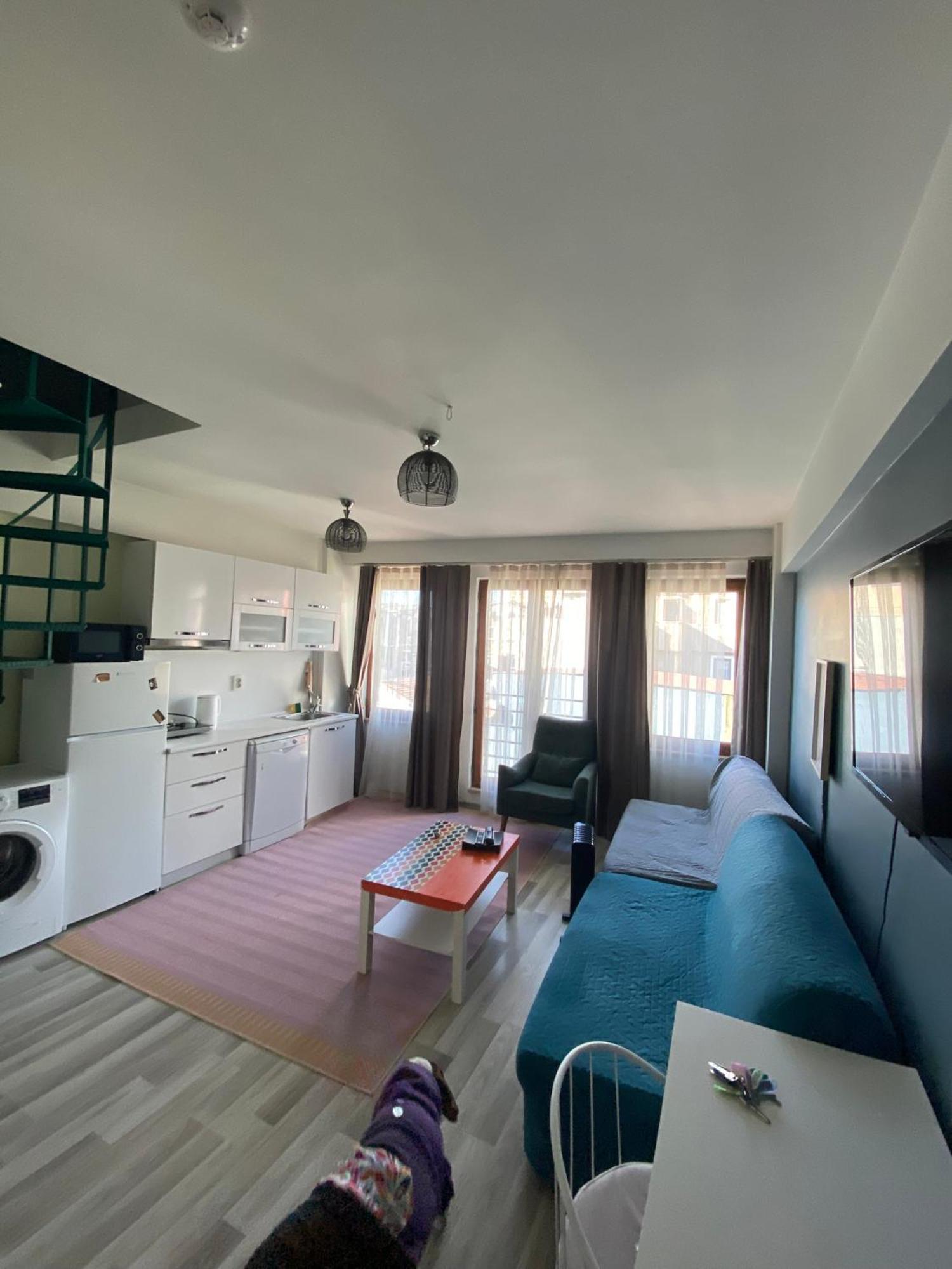 Otel Hub Flats 4*