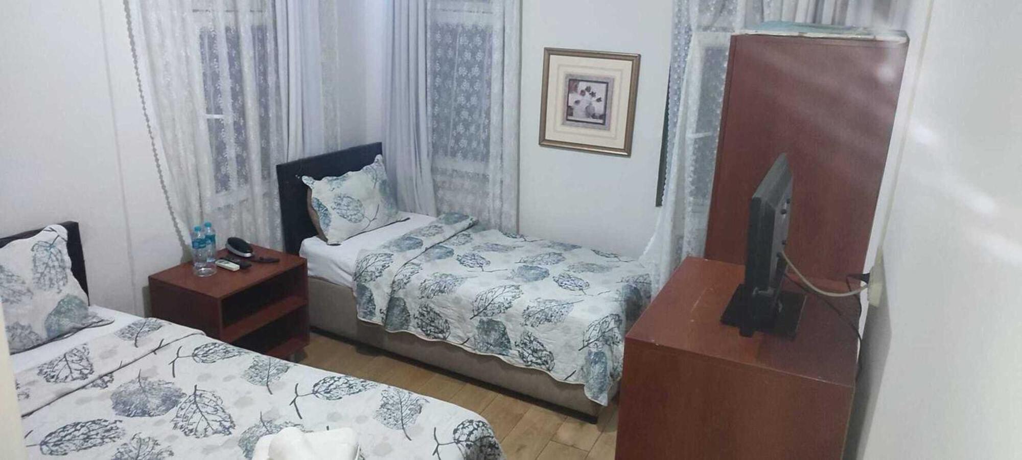 Hotel Acar *