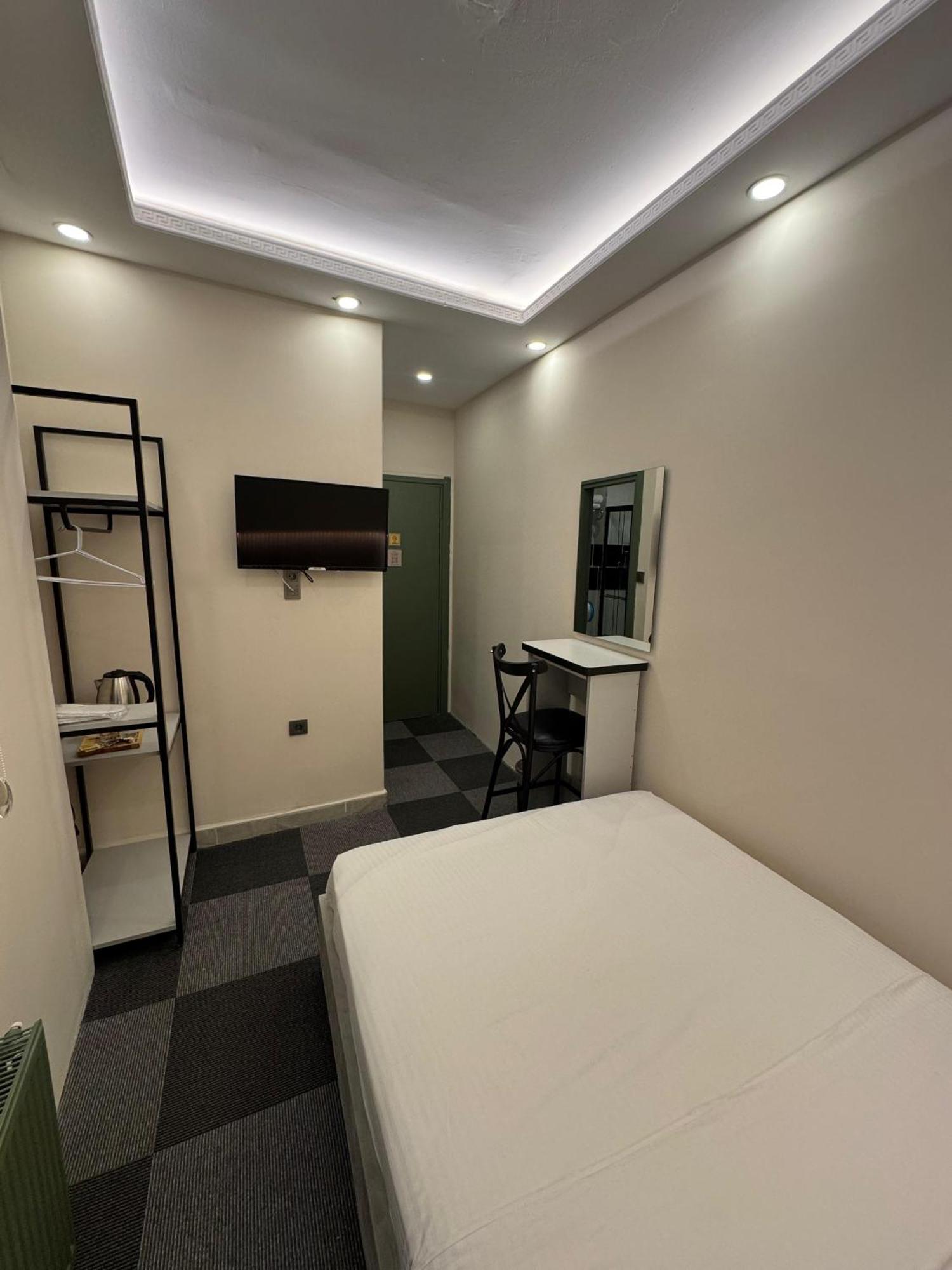 Grand Rafinn Boutique Hotel