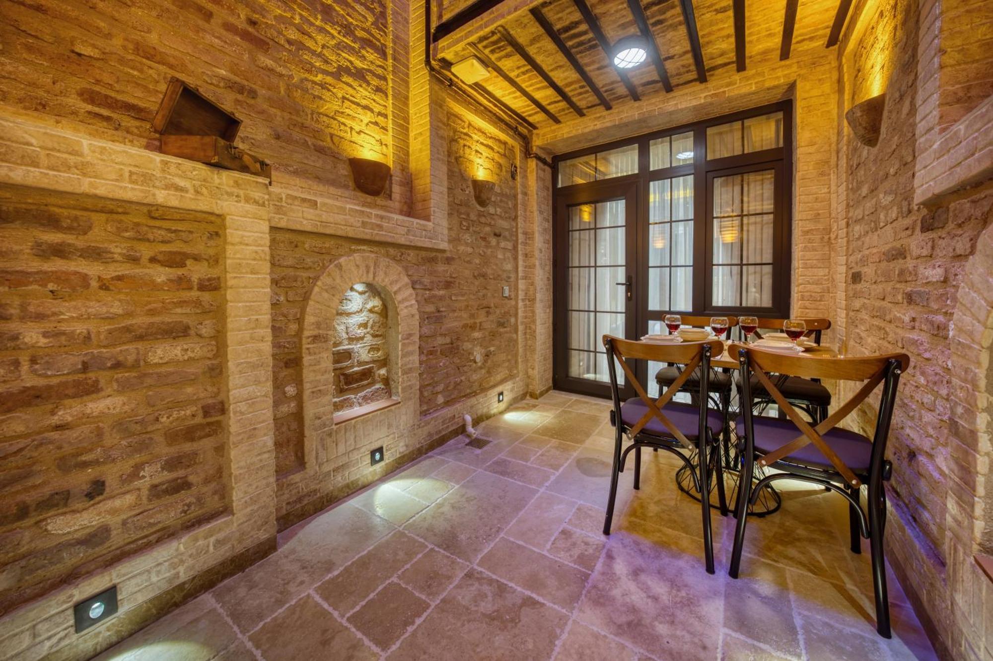 Mahhsen Mansion Oldcity Otel