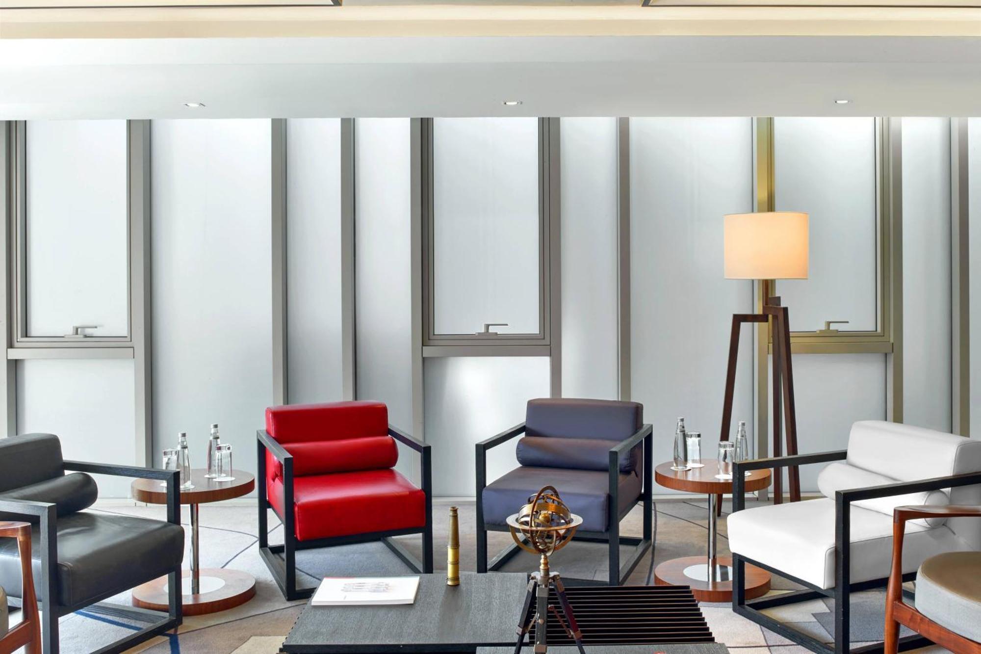Le Meridien Etiler 5*
