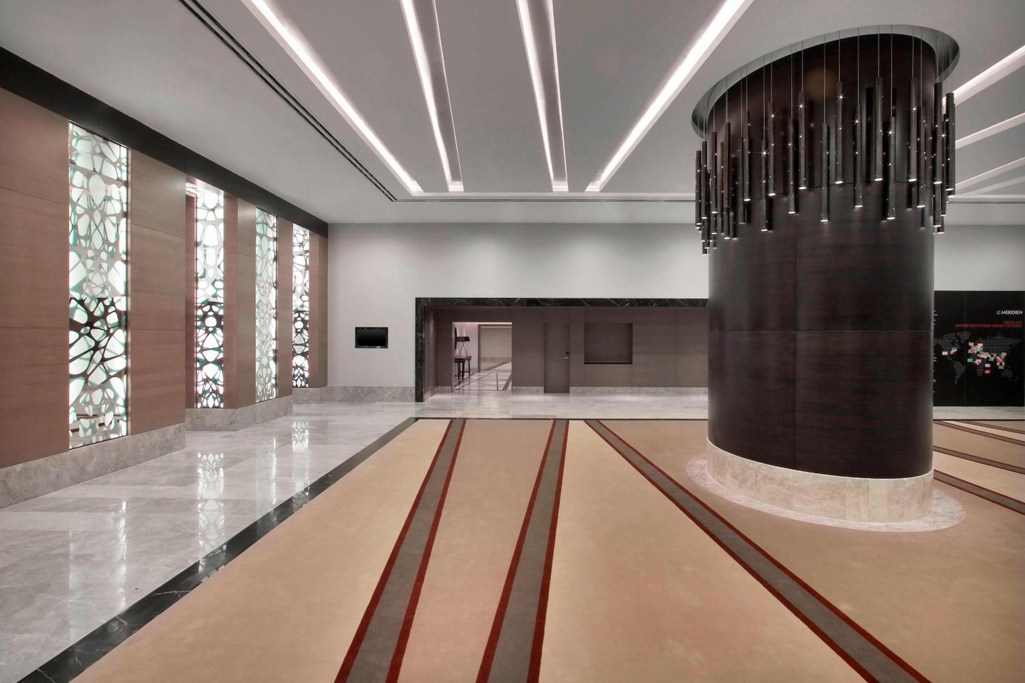Le Meridien Etiler 5*