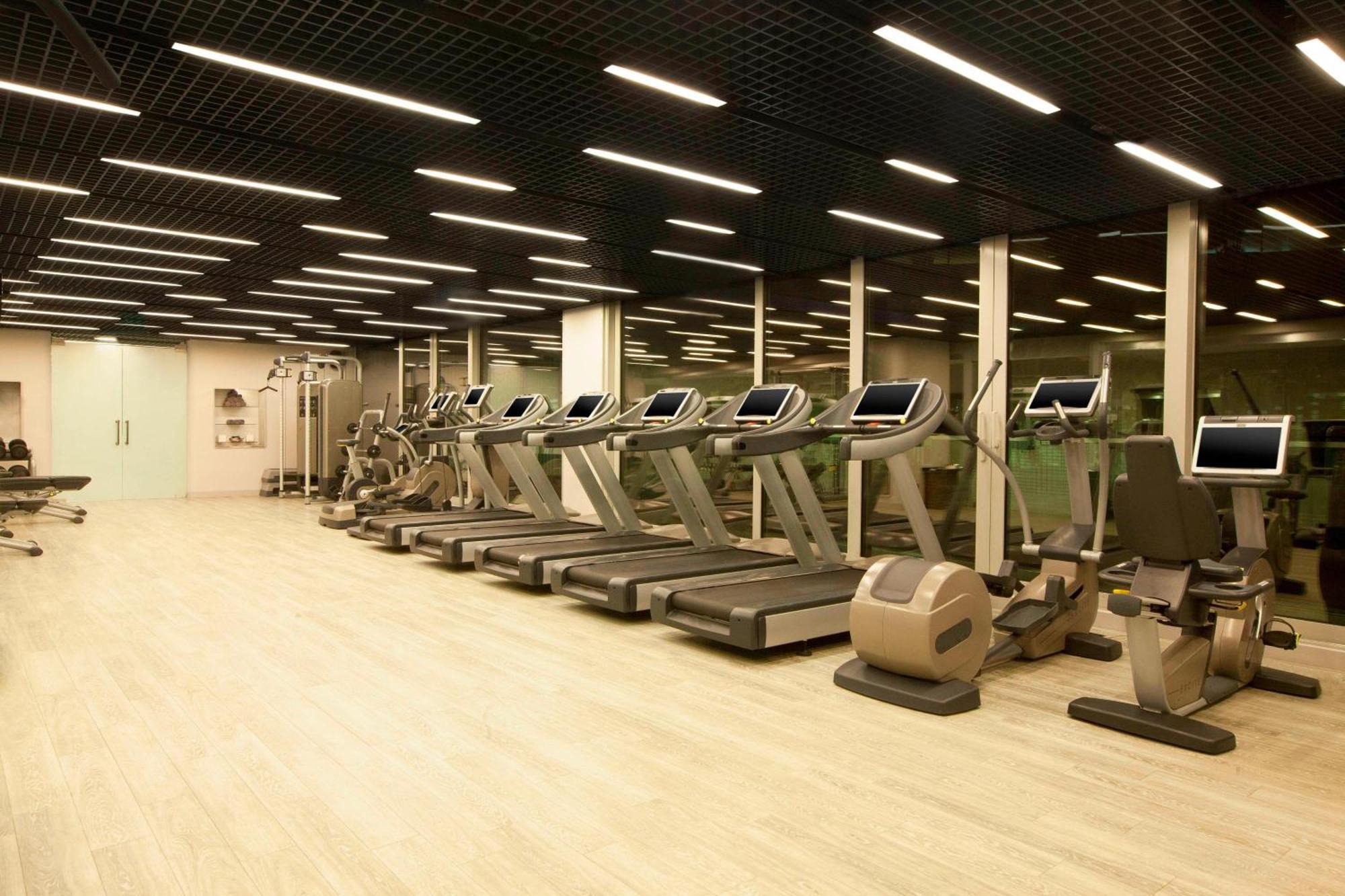 Le Meridien Etiler 5*