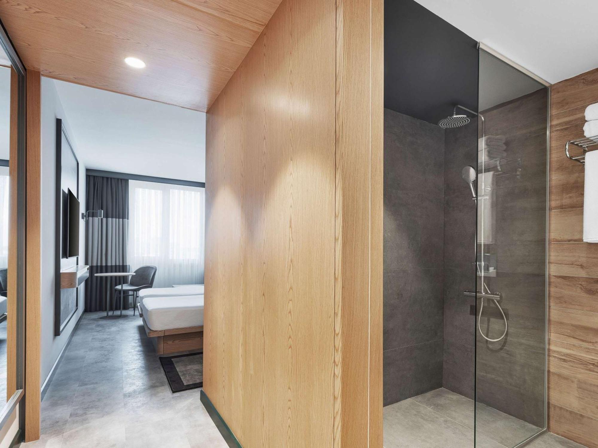 Ibis Sisli