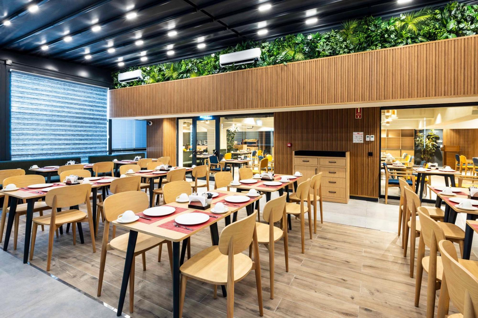 Hotel Ibis Sisli 4*