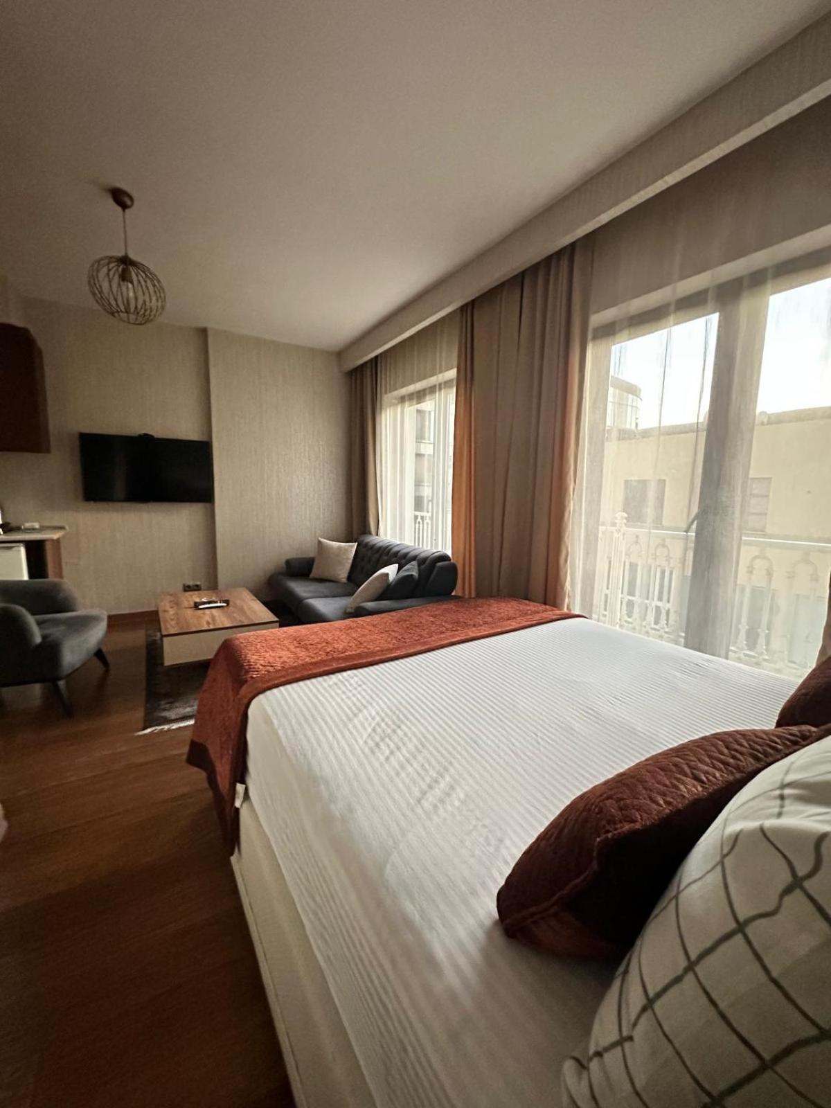 Sabiha Gokcen Istanbul