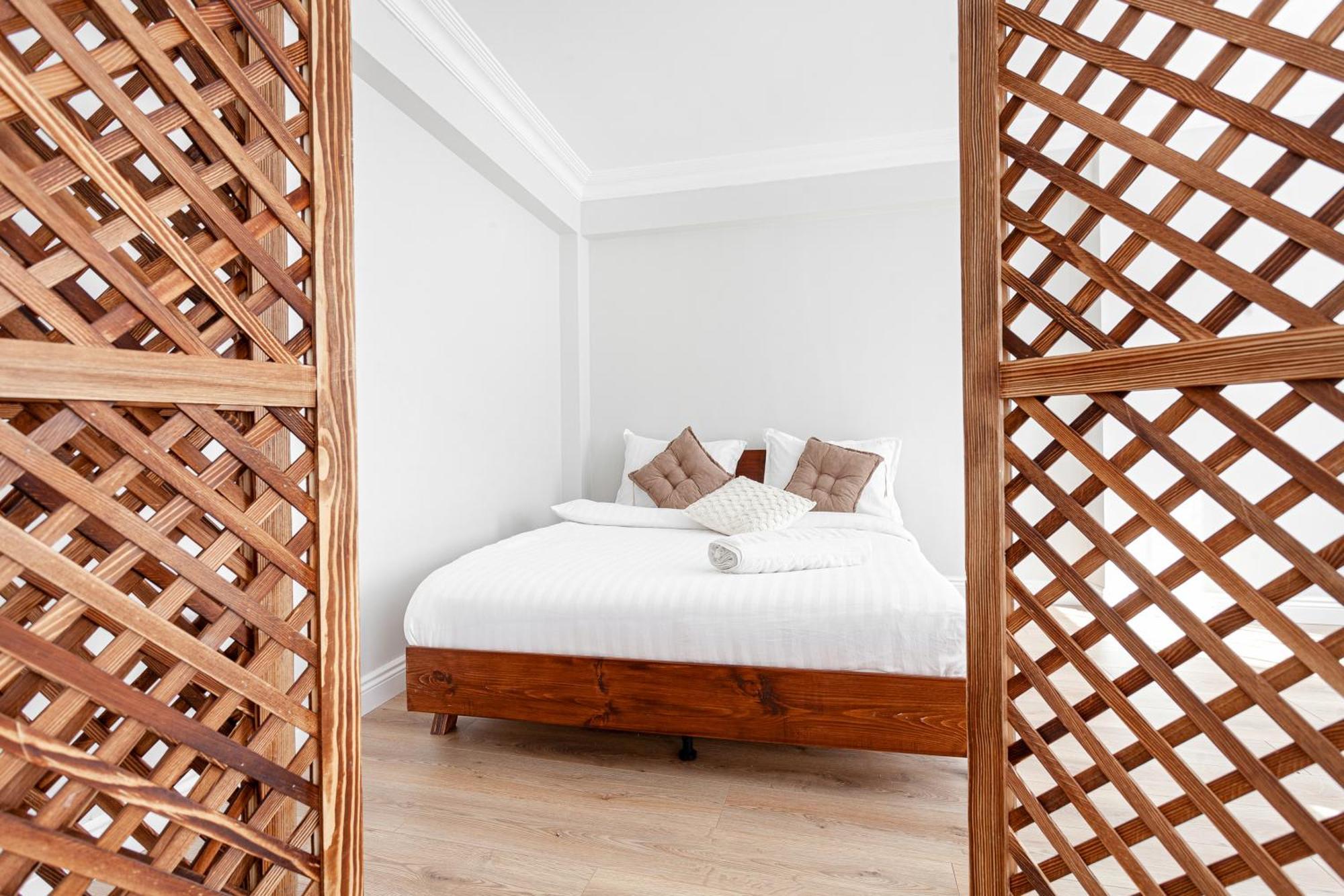 Apartment Charming Spacious 4 Big With Sweet King Beds