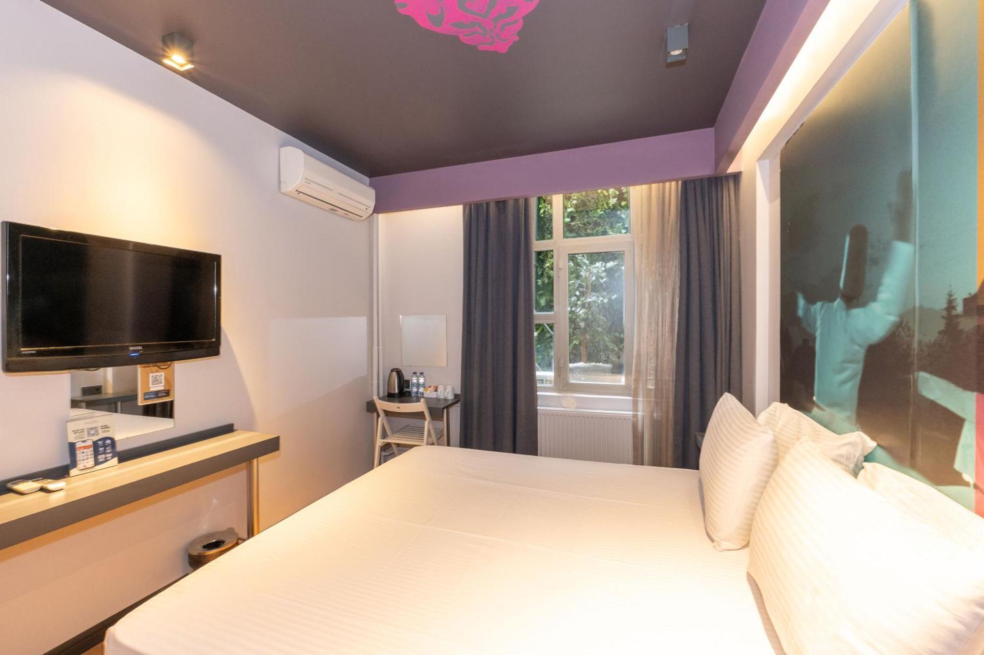 Tulip & - Taksim Pera Center 4*