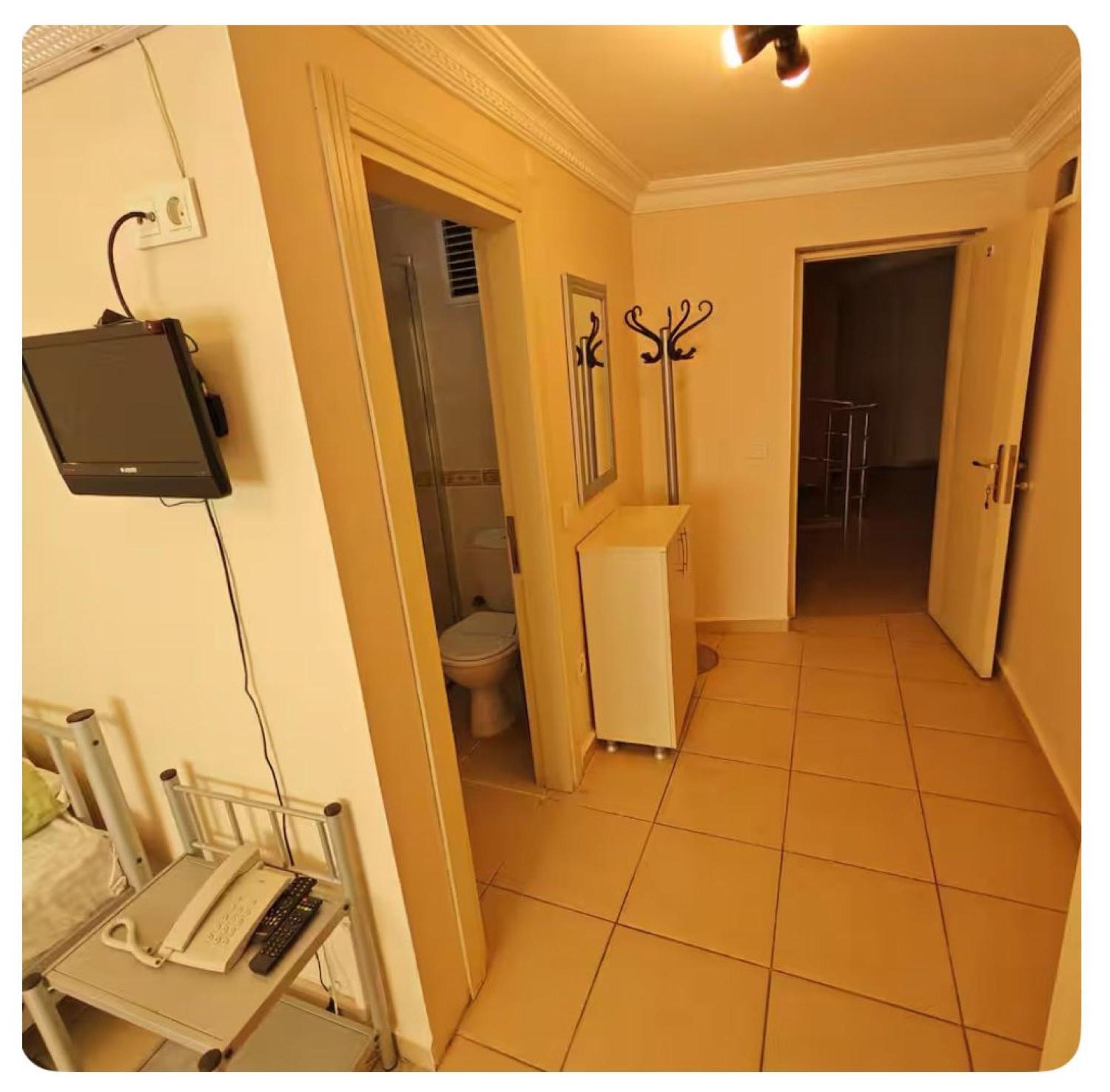 Hostelist Hostel *