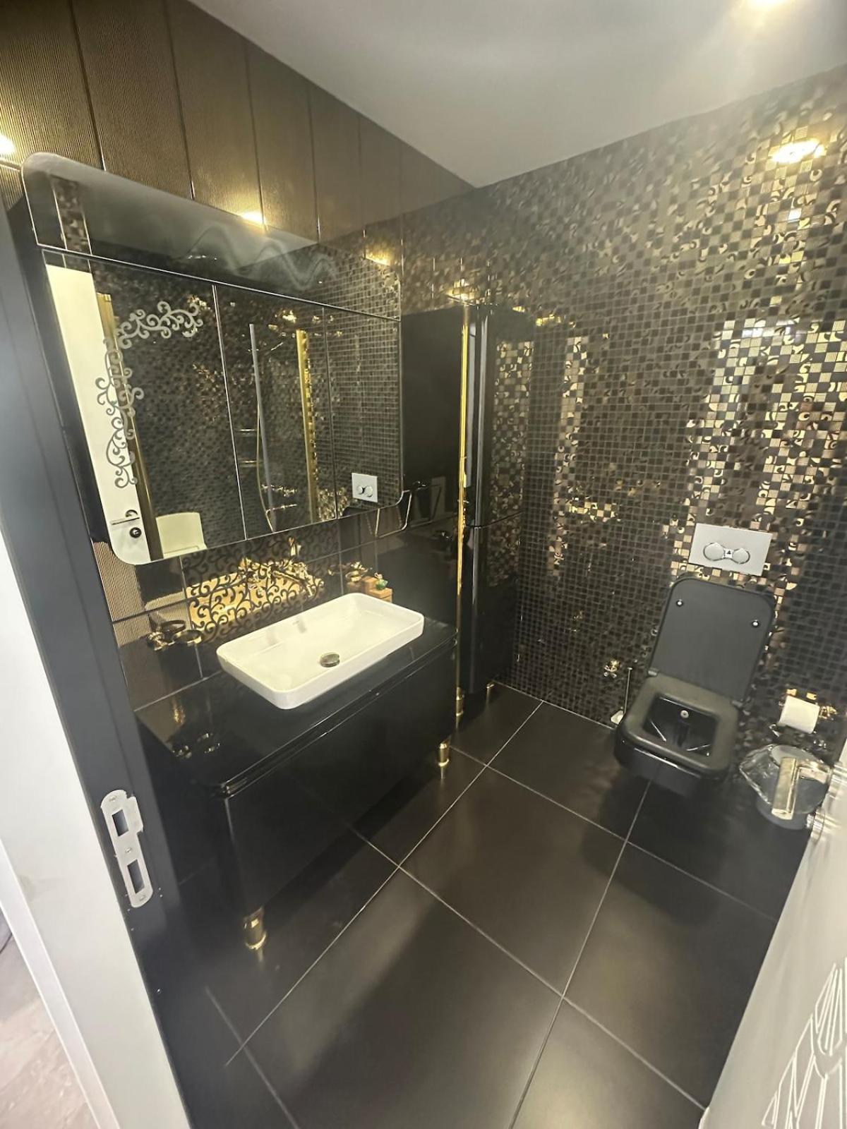Magnificent High Floor With Private Jacuzzi * Istanbul