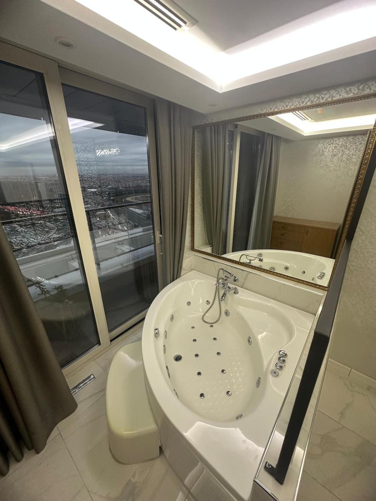 Apartment Magnificent High Floor With Private Jacuzzi *