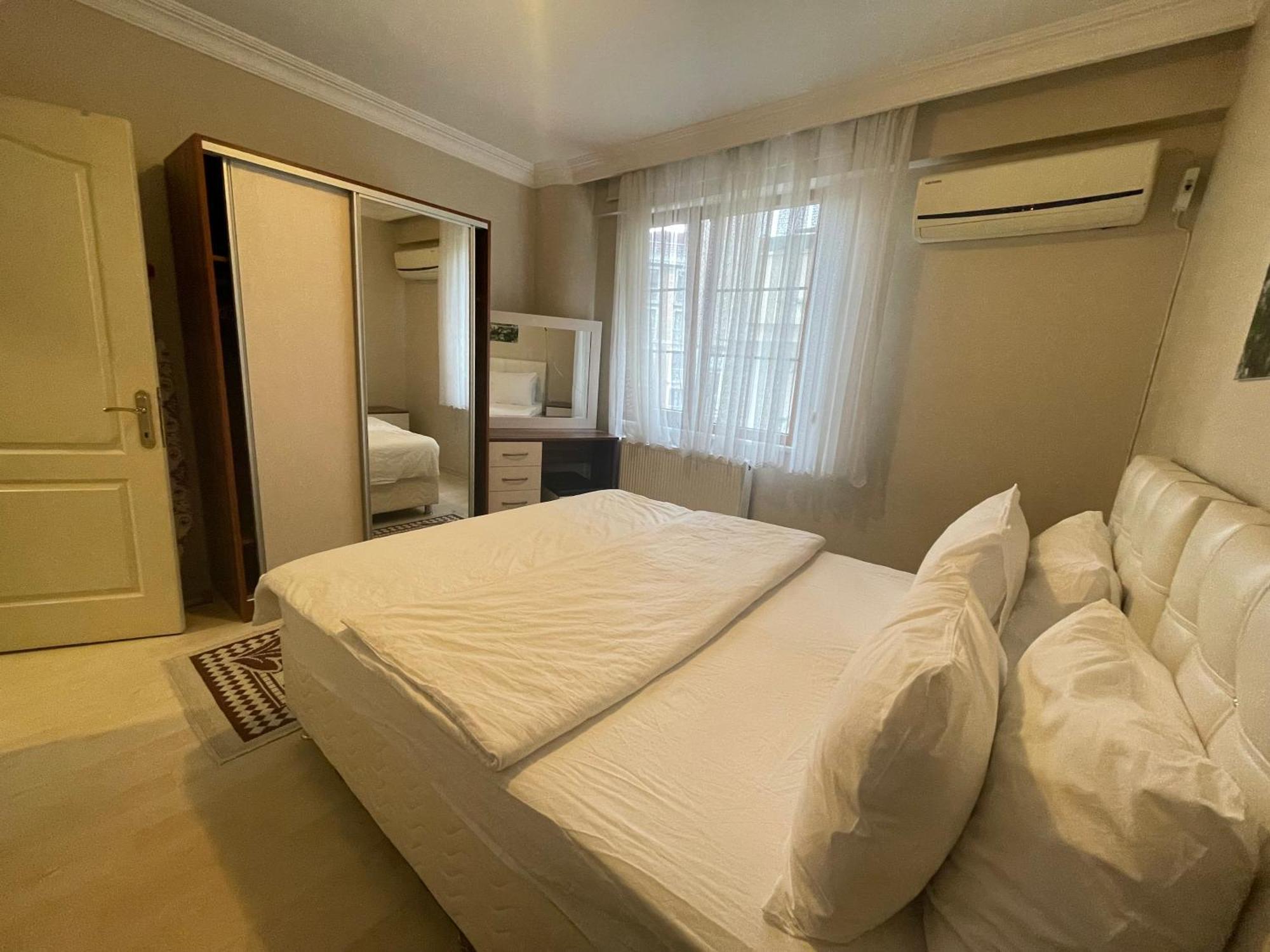 Aparthotel Point 2*
