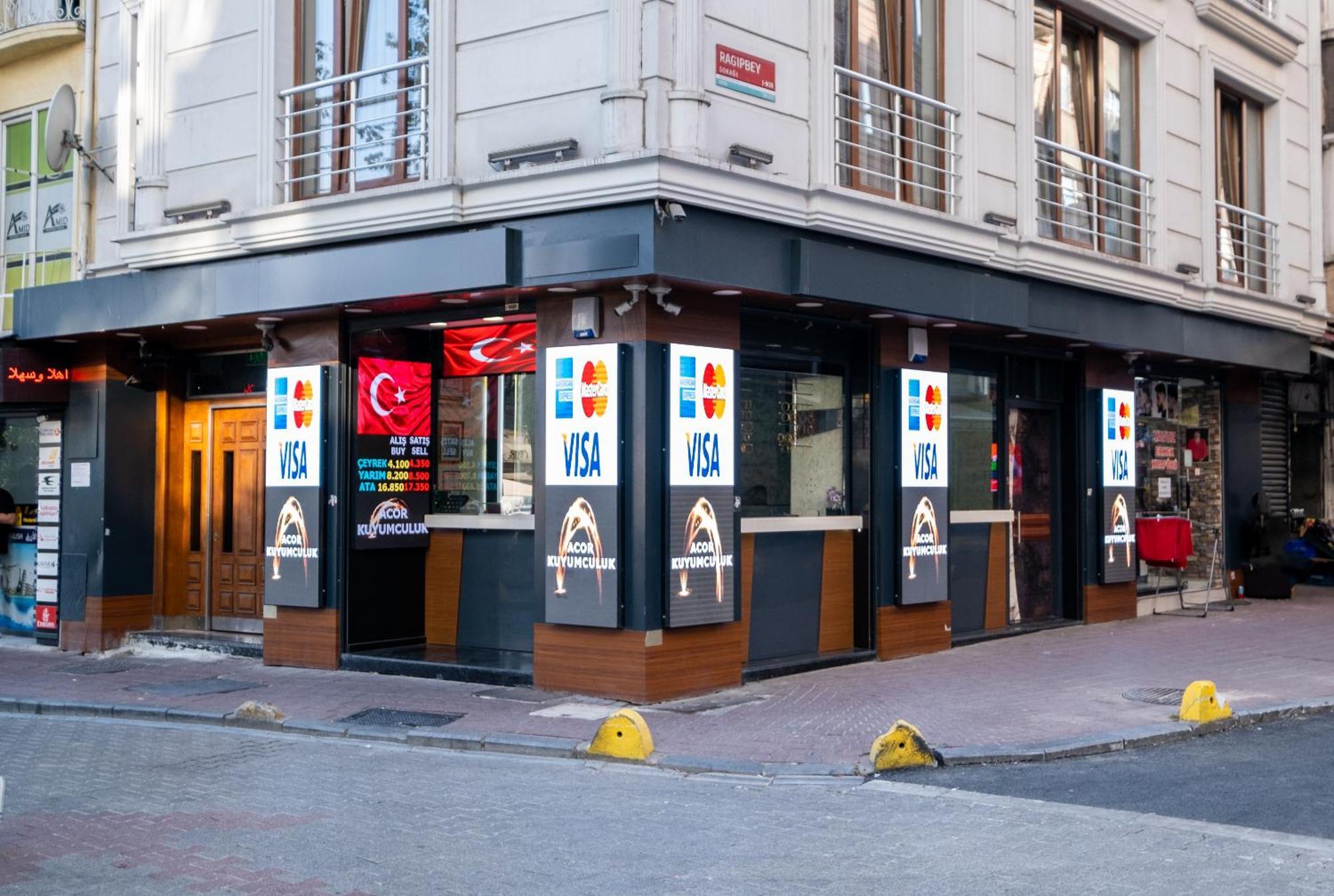 Lavin & Hotel Istanbul