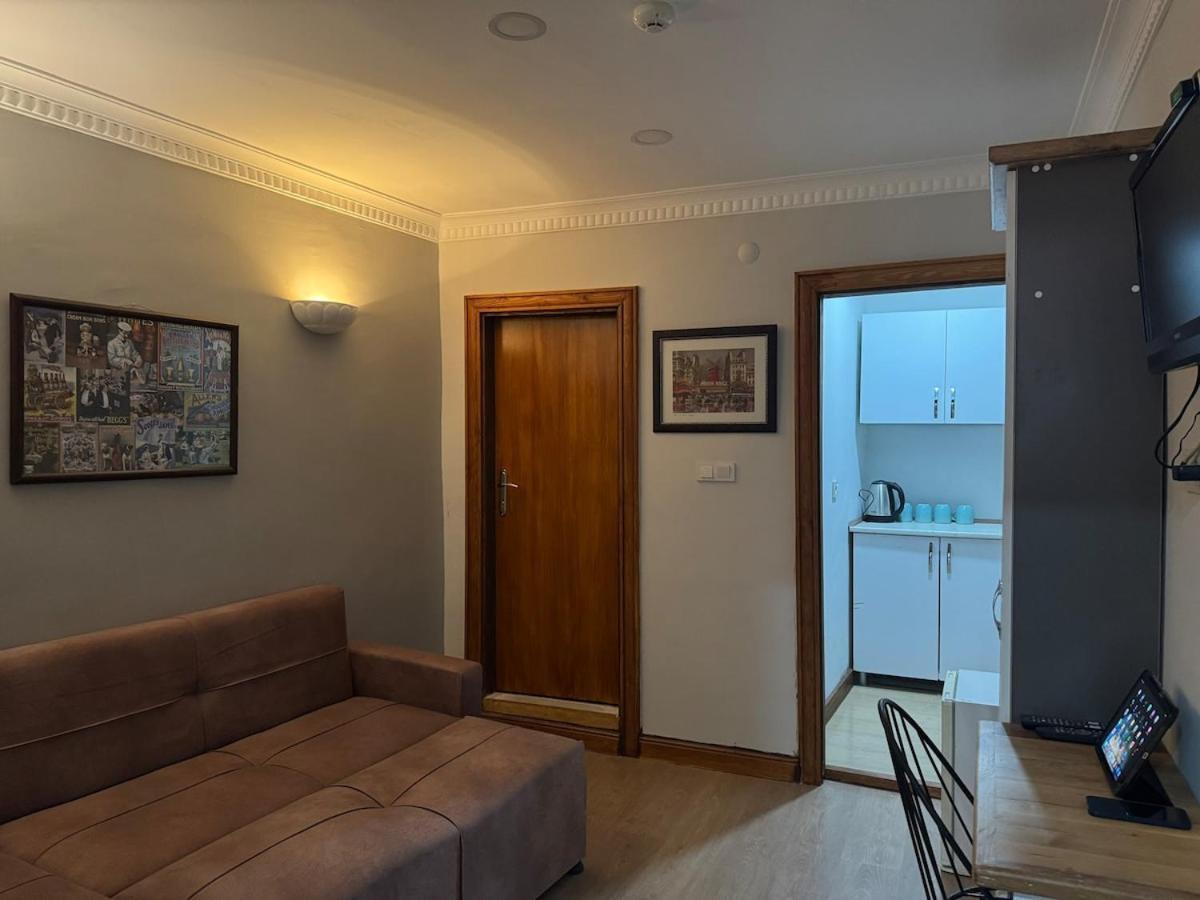 Perahomes Wooden Flat Istanbul