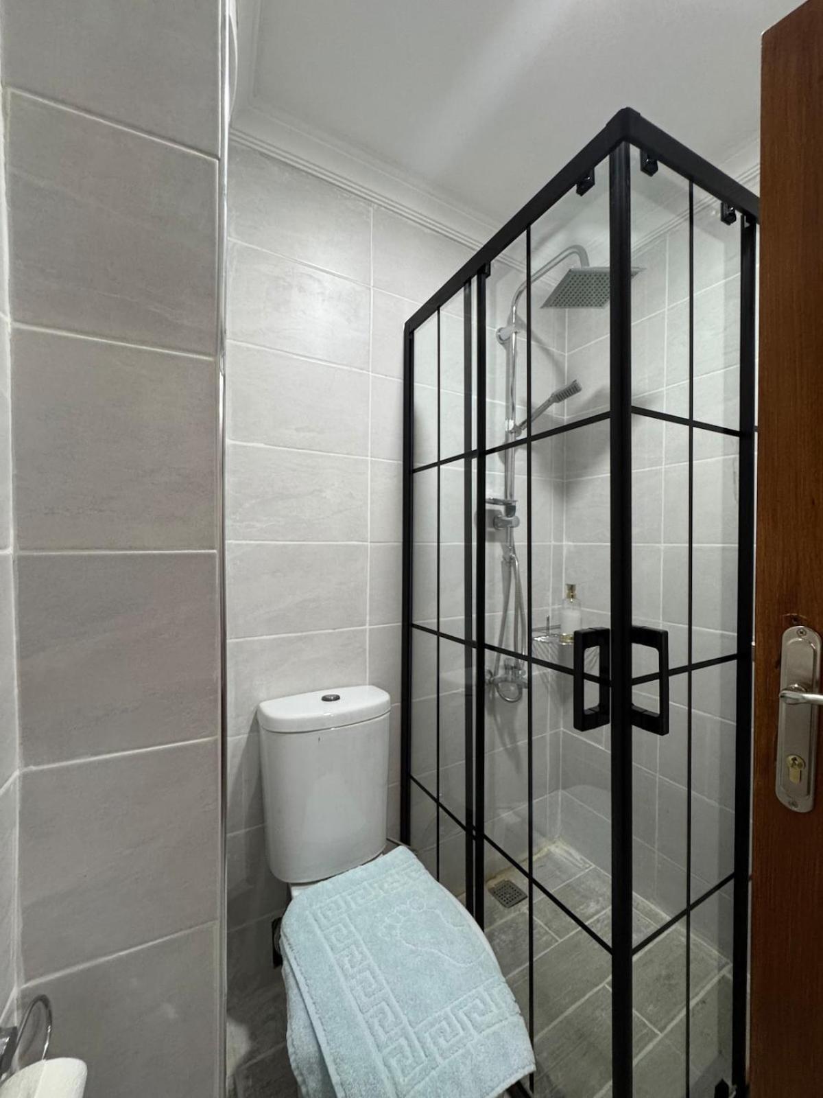 Apartment Perahomes Wooden Flat *