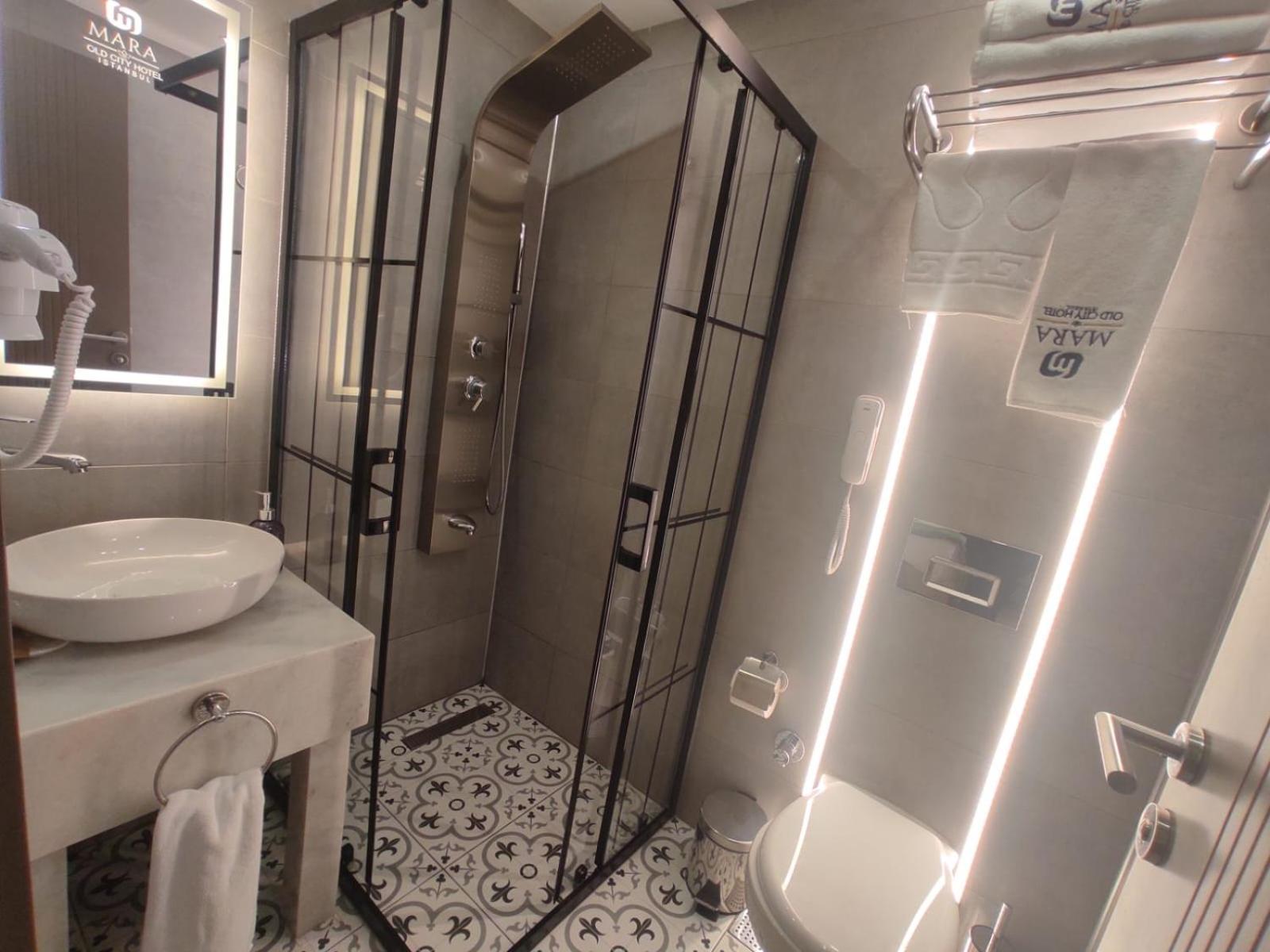 Mara Oldcity Hotel 3*