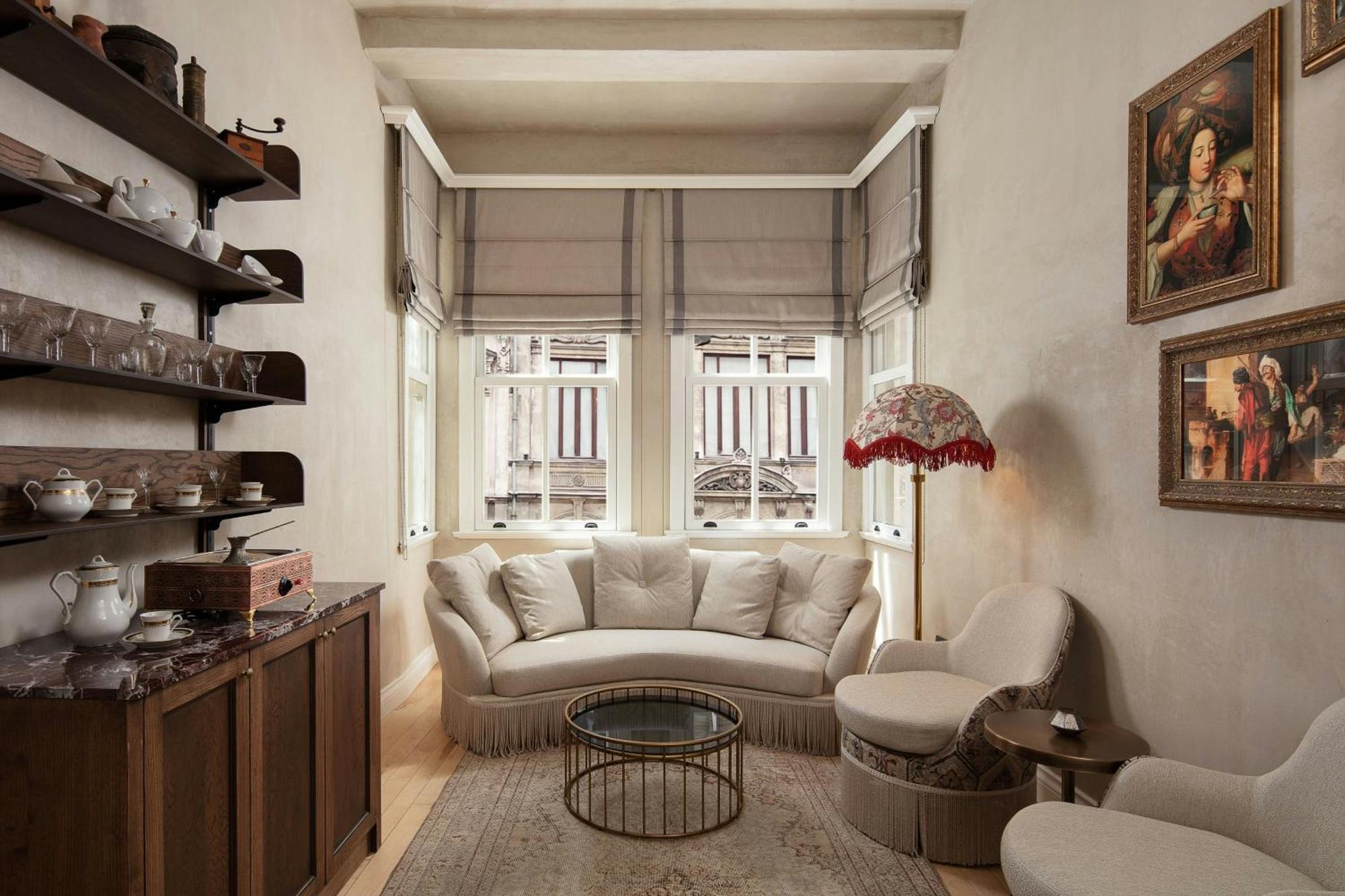 Adahan Decamondo Pera, Autograph Collection 5* Istambul