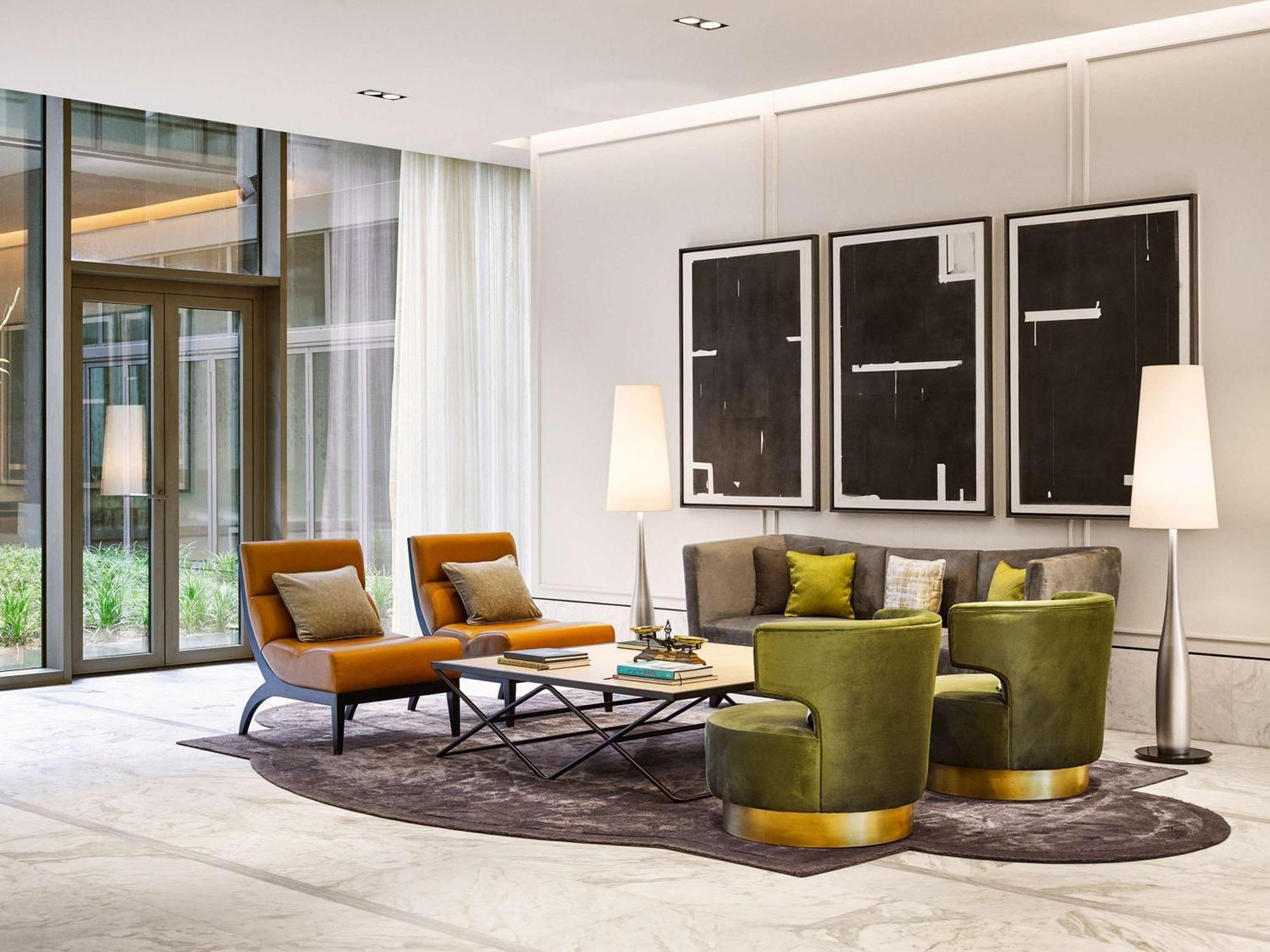 Fairmont Quasar Hotel