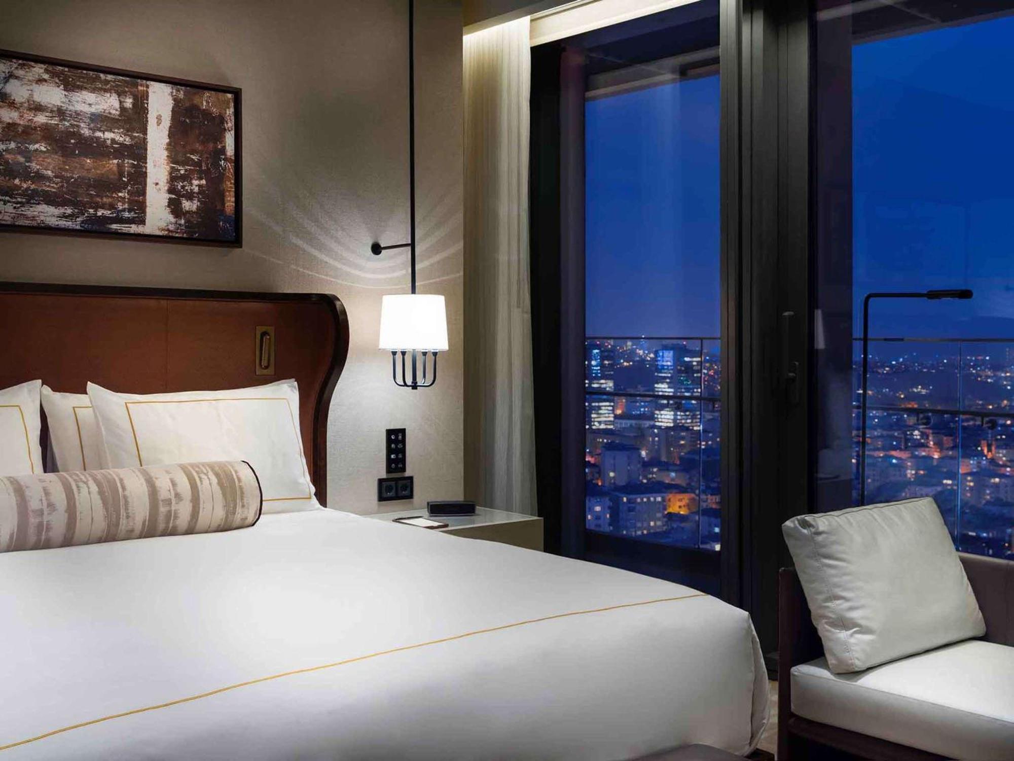 Fairmont Quasar Hotel 5*