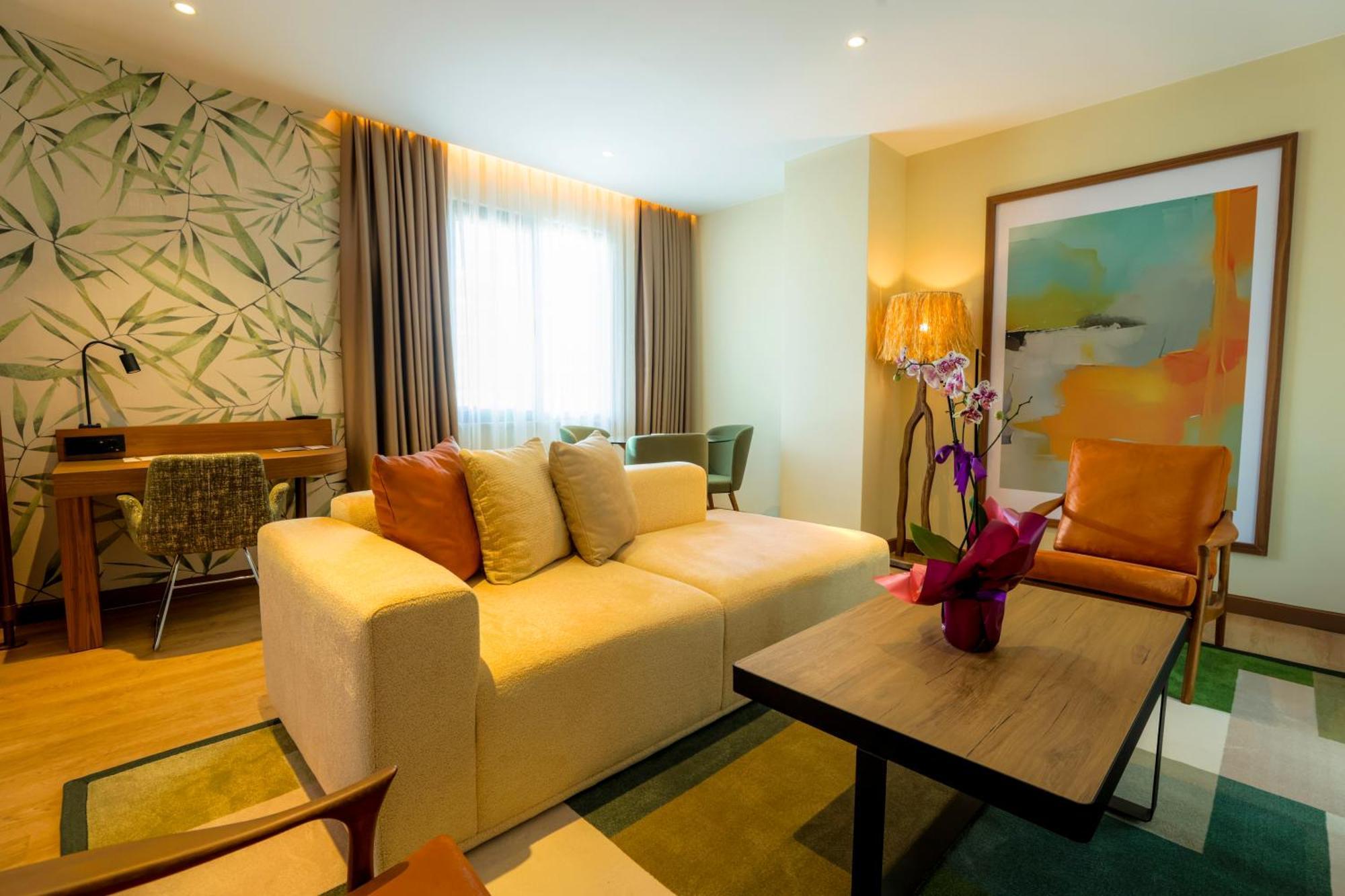 Hotel Ibis Styles Kurtkoy 4*