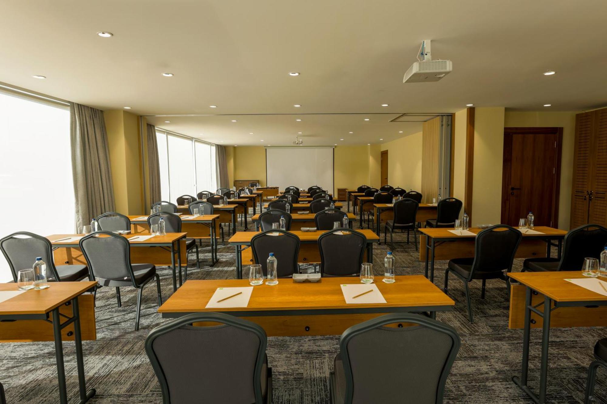 Ibis Styles Kurtkoy 4*