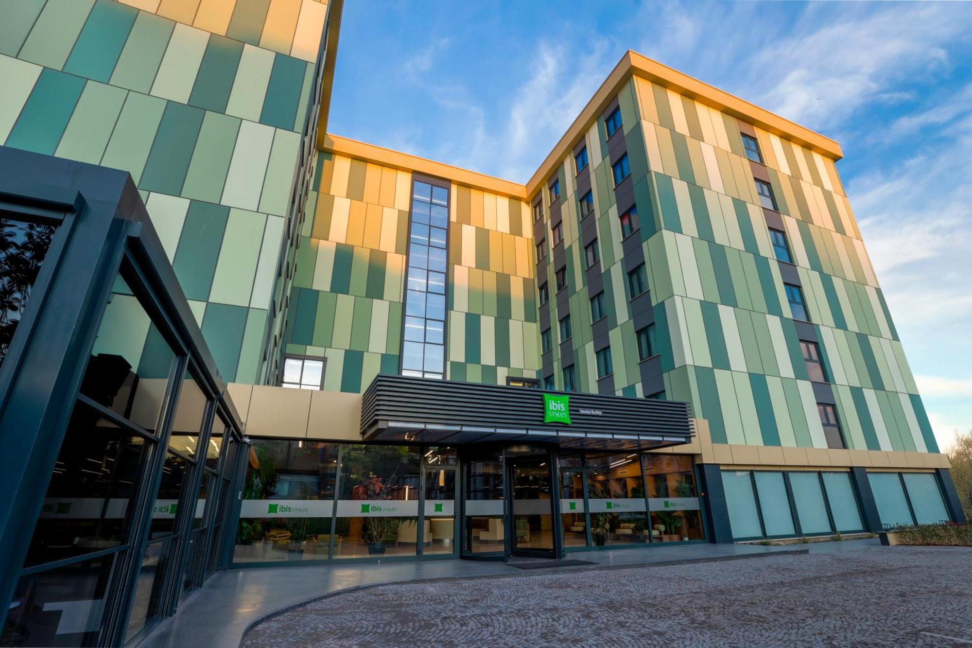 Ibis Styles Kurtkoy Hotel 4*