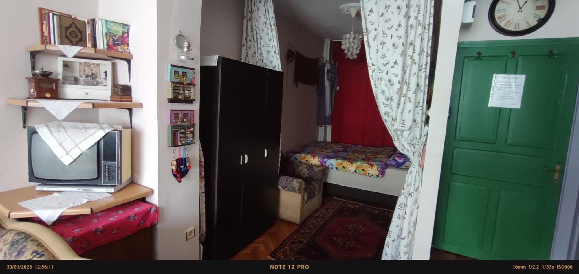 Nur Abuzer Yegin Apartment