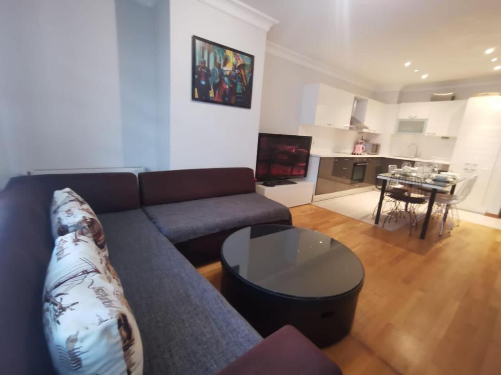 Cts Elysium Taksim Apartment *