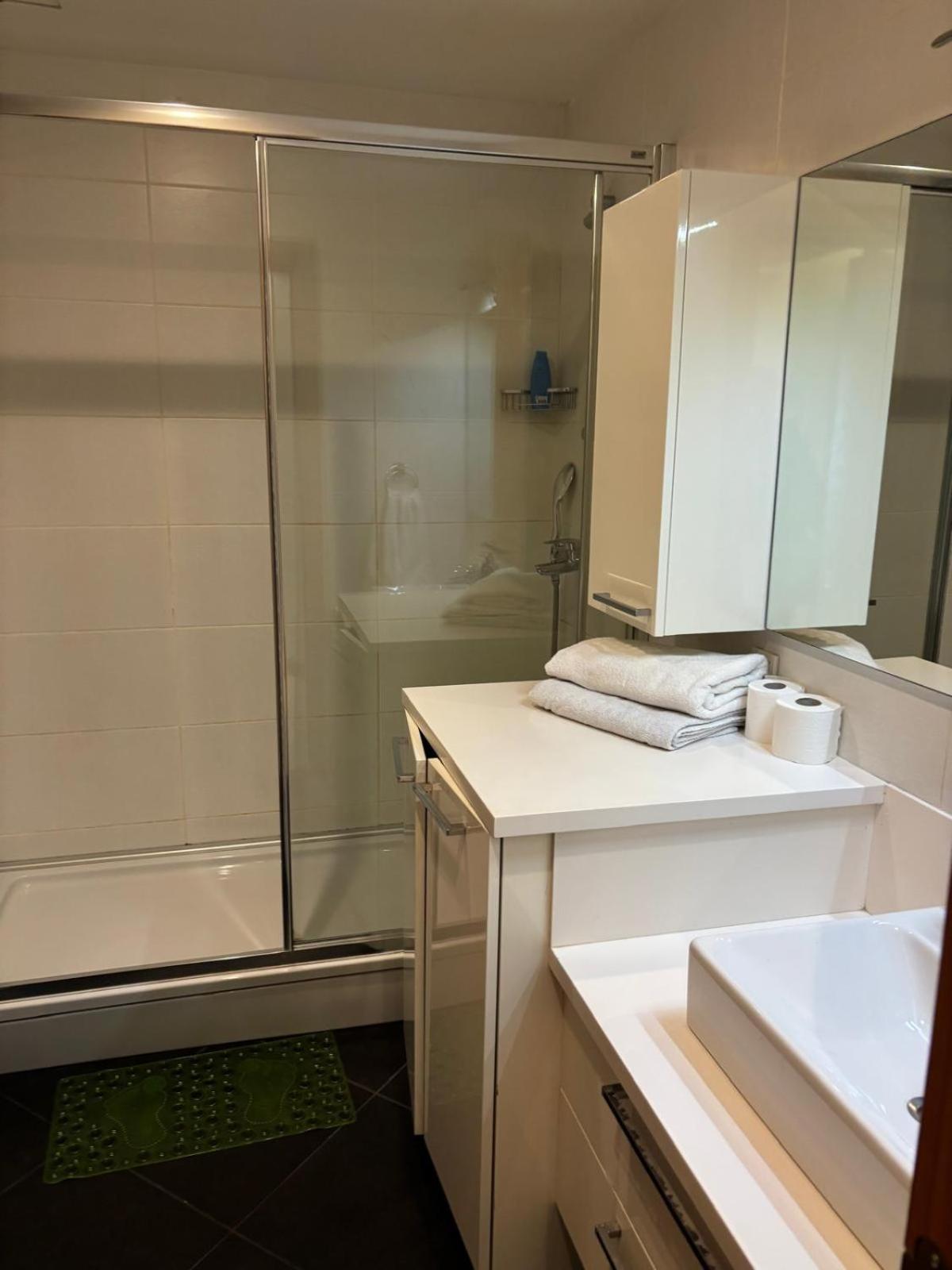 Apartment Taksim Cozy Flat With Swimming Pool, Sauna And Ac Istanbul