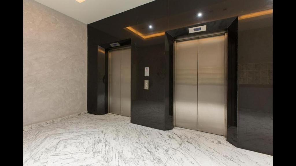 Taksim Cozy Flat With Swimming Pool, Sauna And Ac