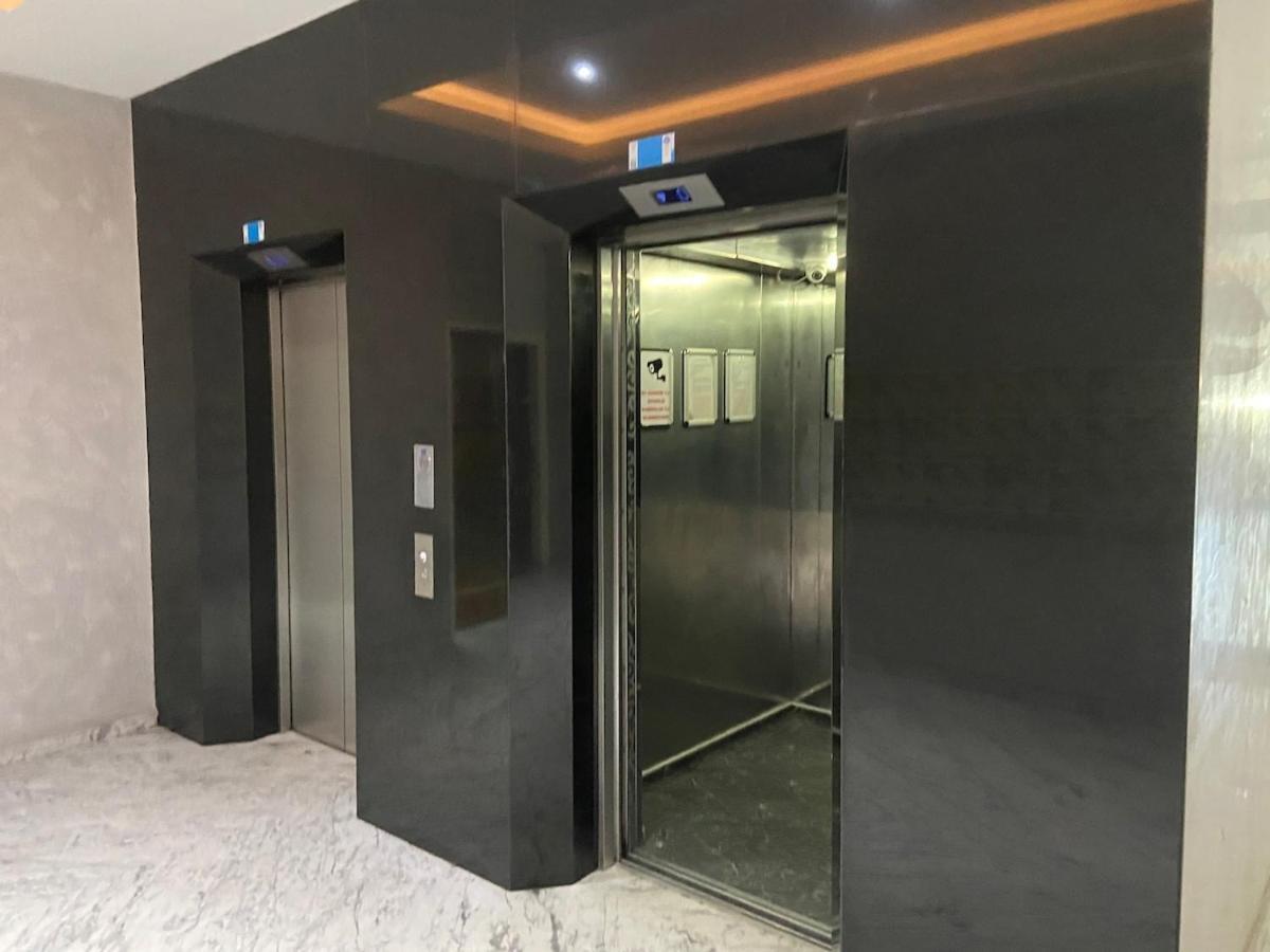 Apartment Taksim Cozy Flat With Swimming Pool, Sauna And Ac *