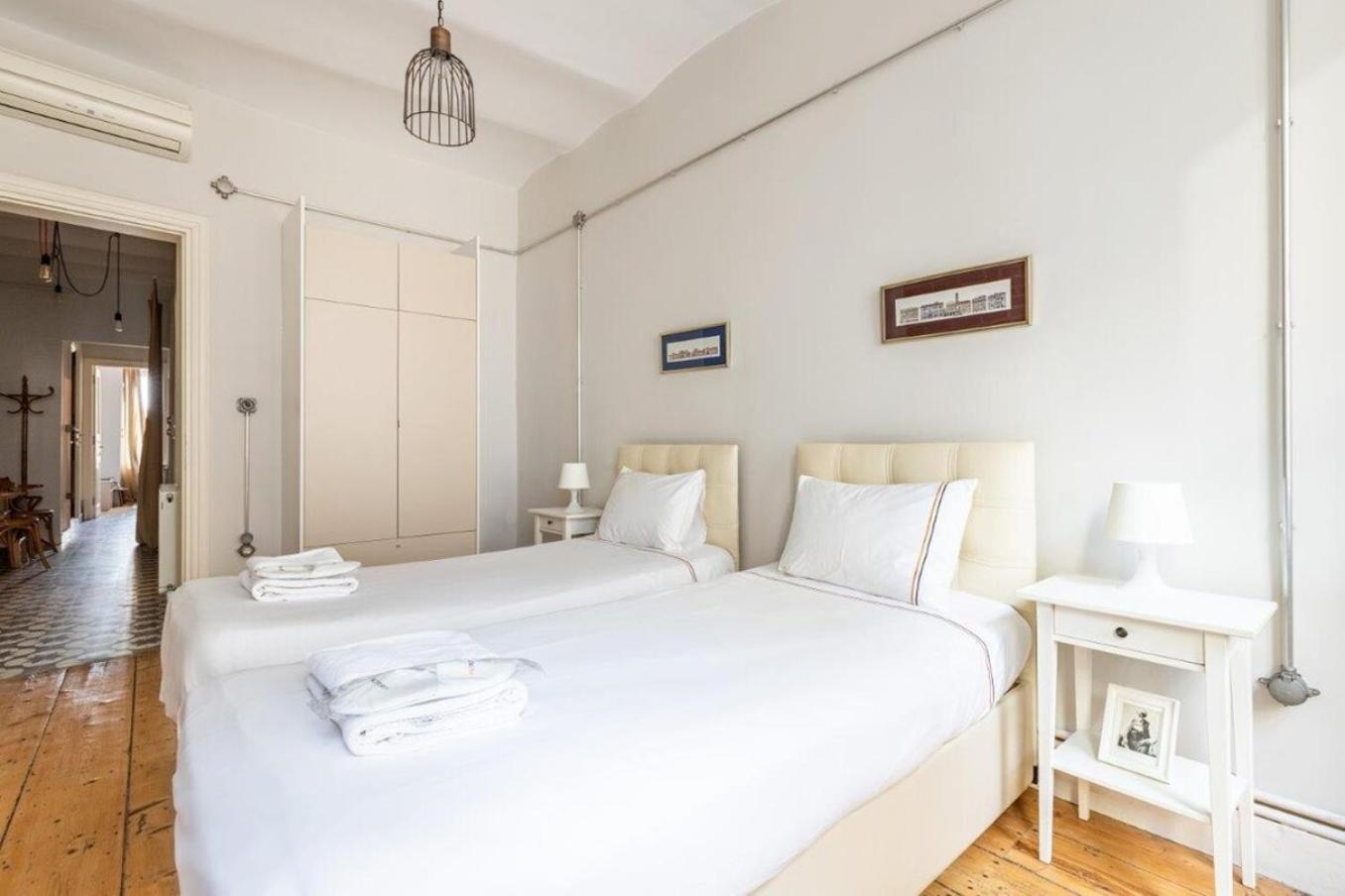 Apartment Bright Charming 2bd15bath Galatatower Home! #257 *