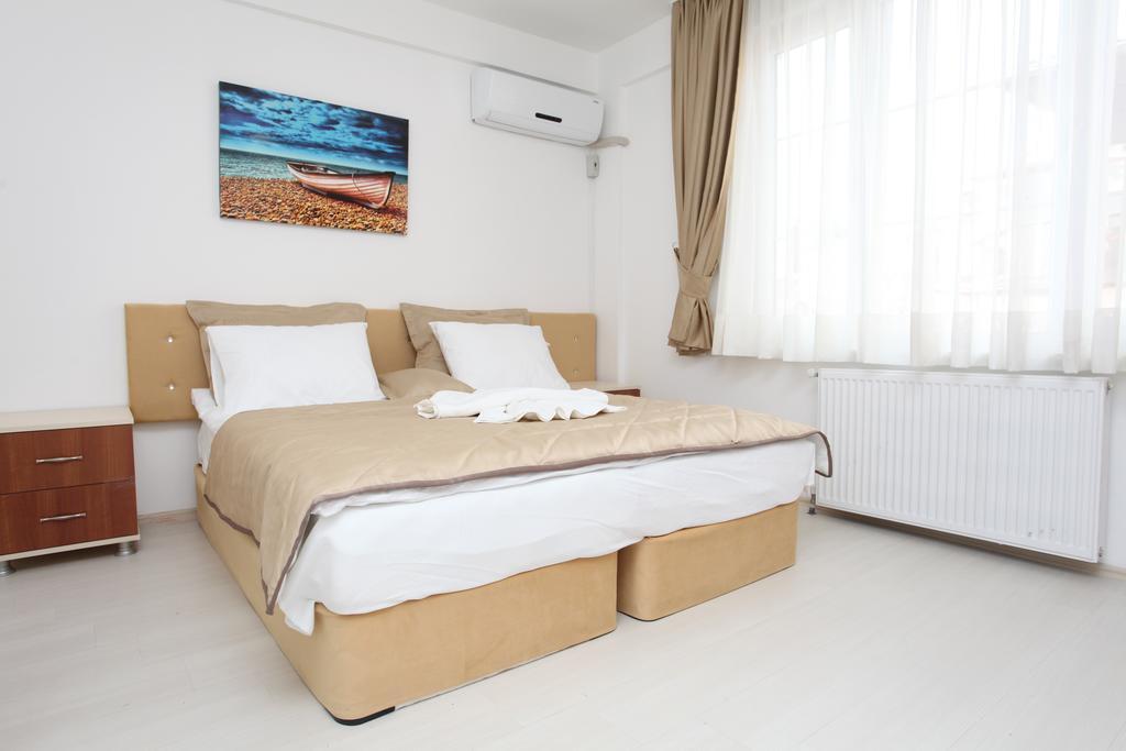 Nicoleport Hotel